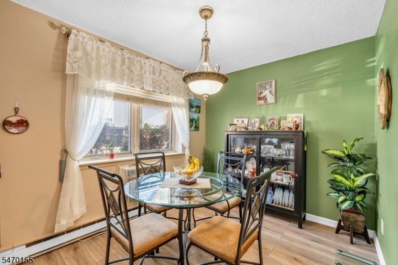 129 W 33Rd St A-2