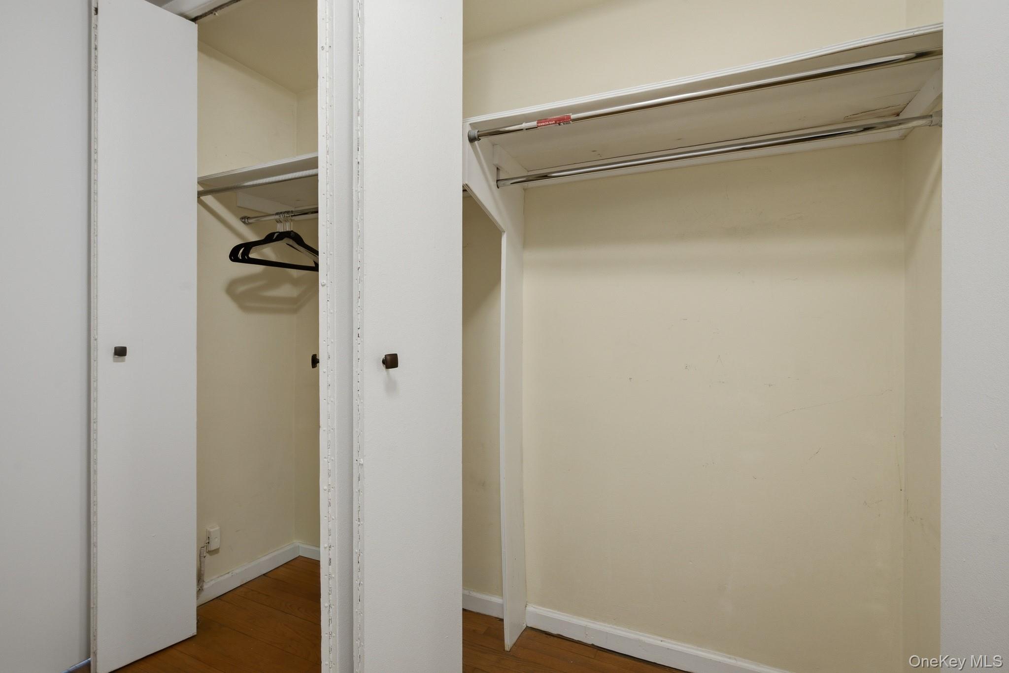 185 Hall Street Unit: 1717