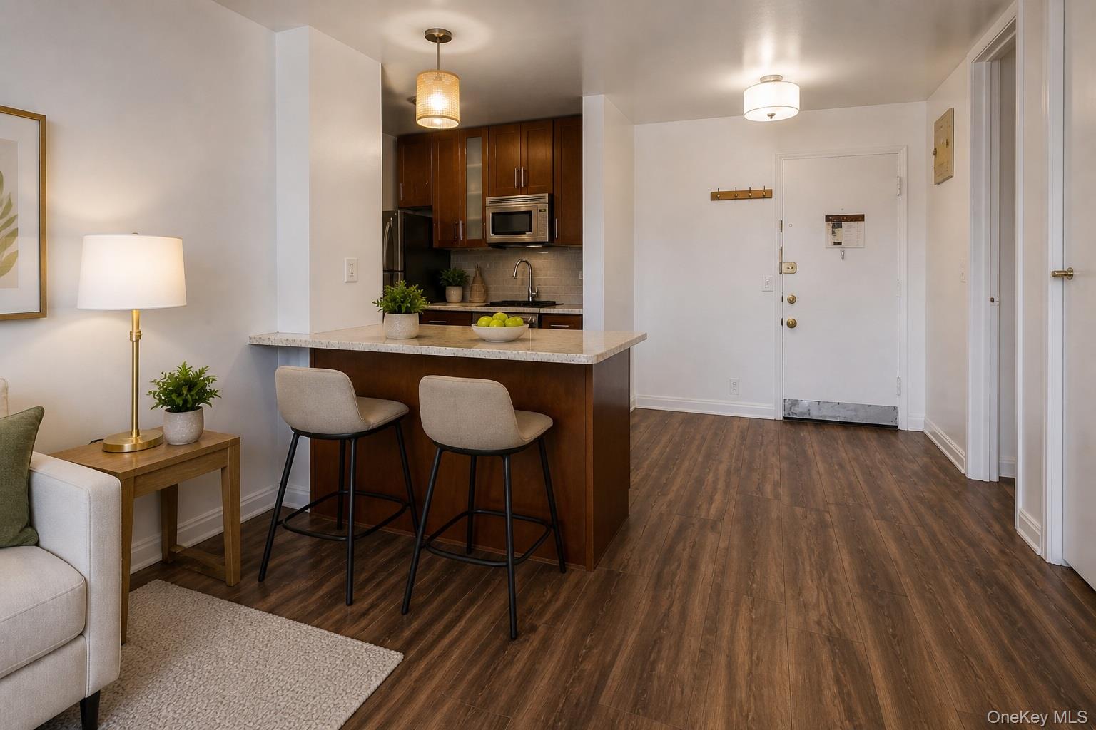 185 Hall Street Unit: 1717