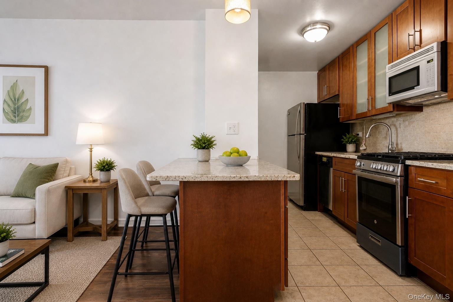 185 Hall Street Unit: 1717