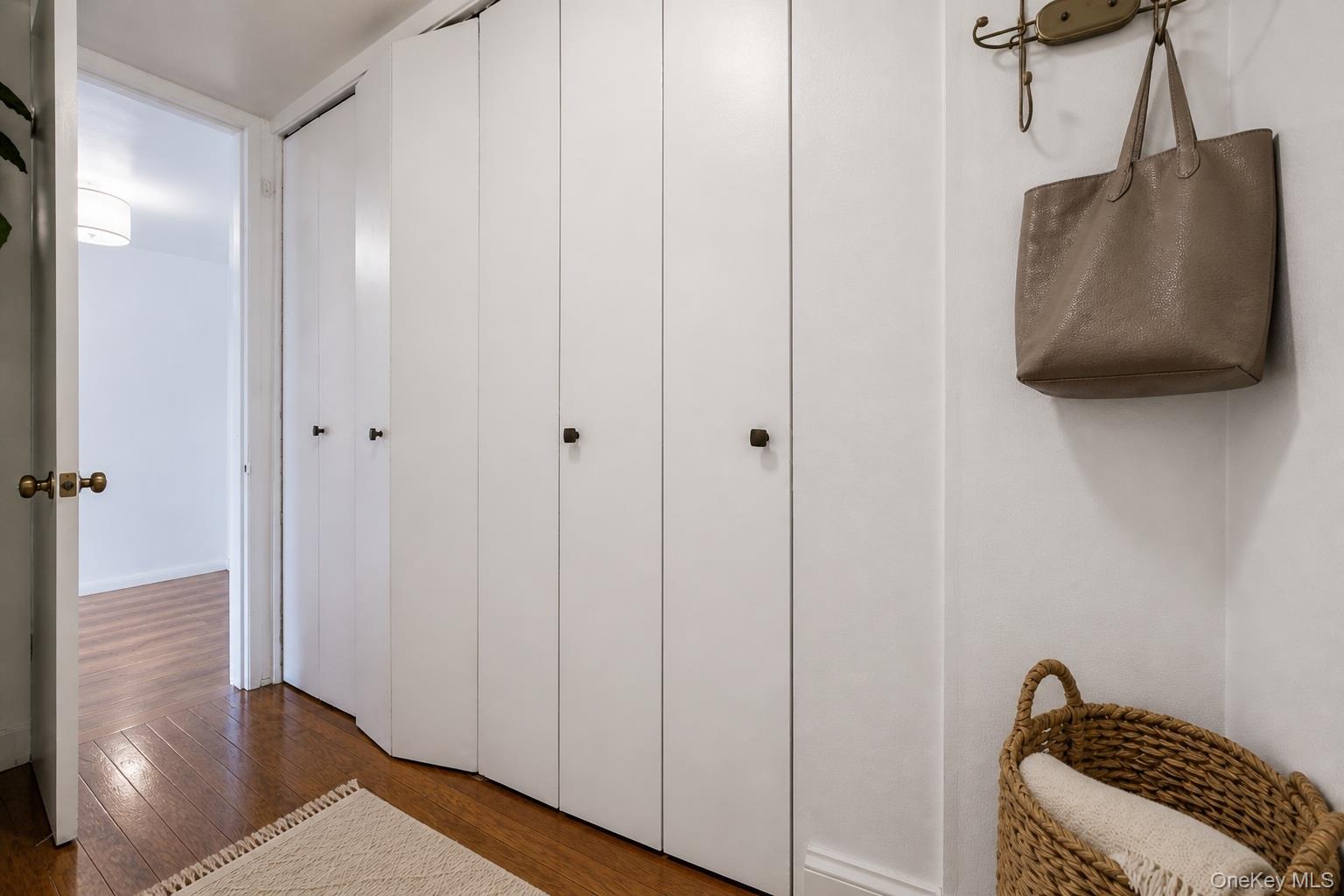 185 Hall Street Unit: 1717