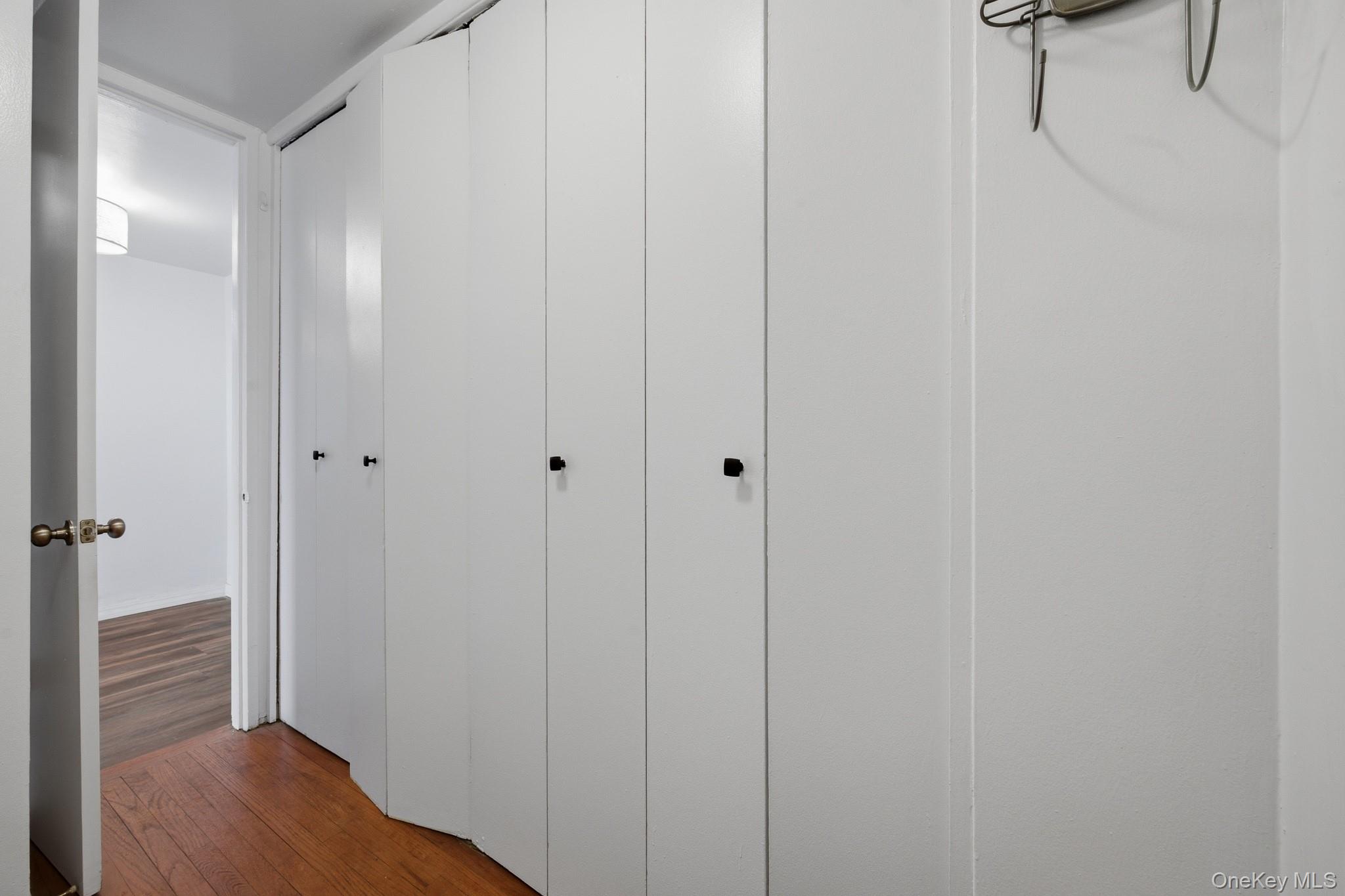 185 Hall Street Unit: 1717