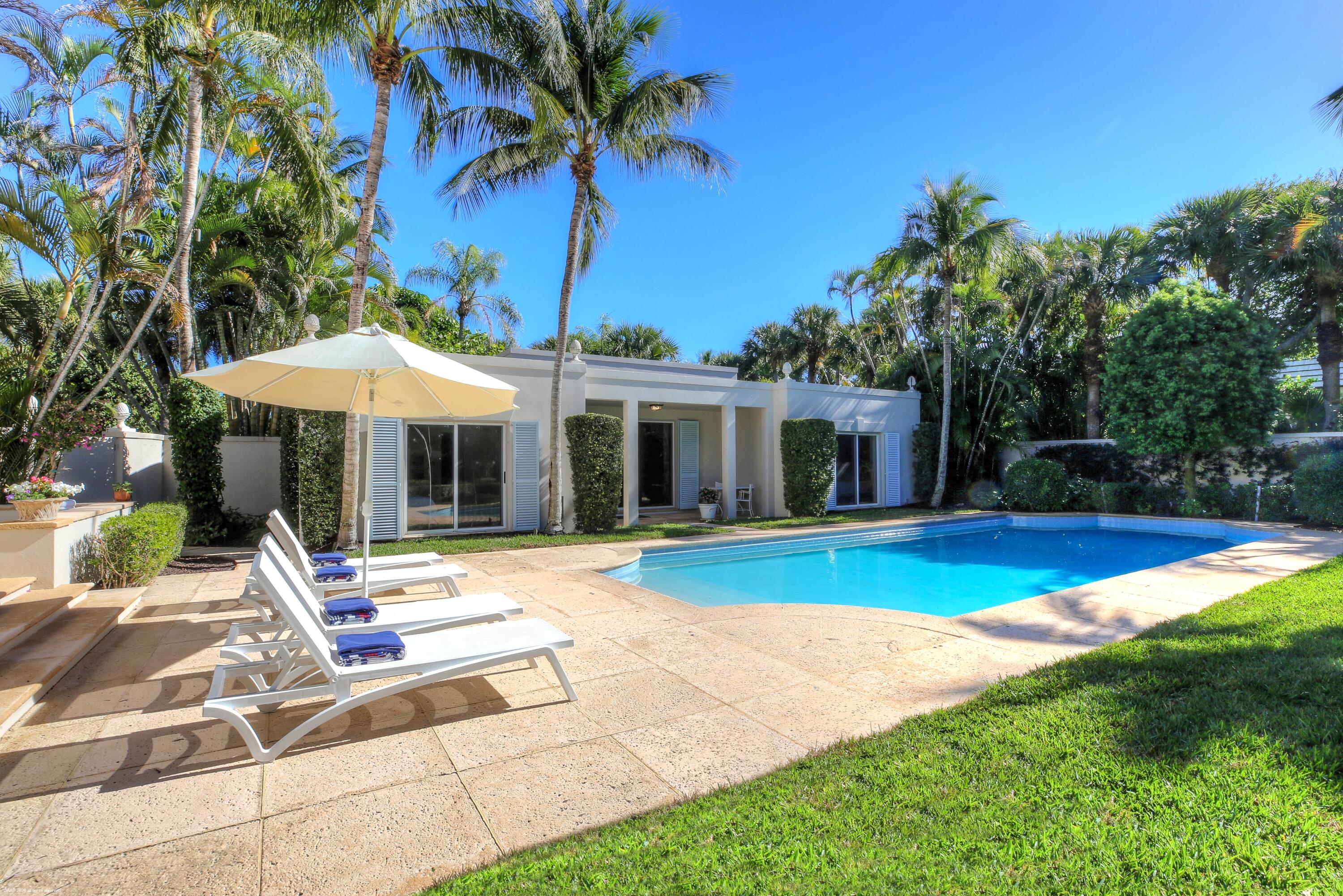 30 Gomez Road