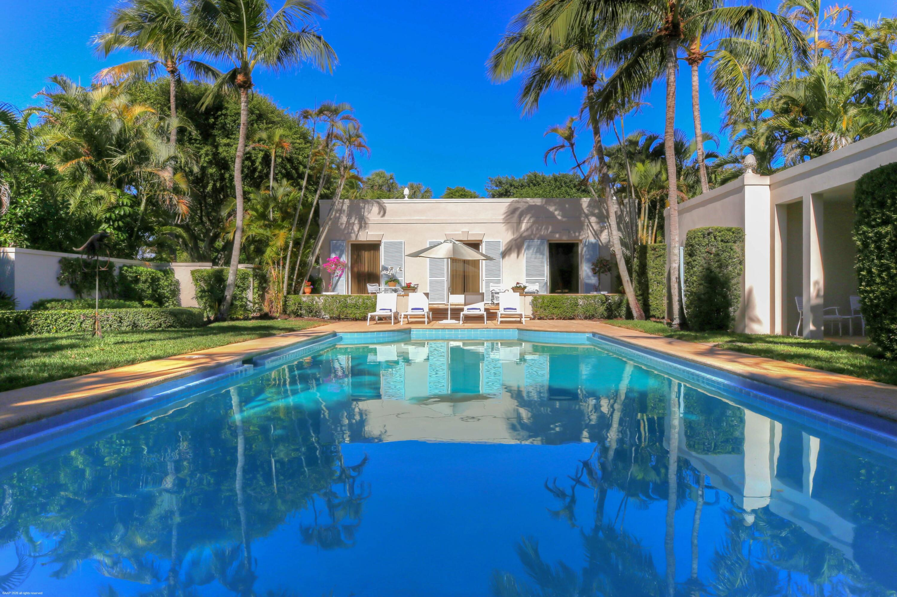 30 Gomez Road