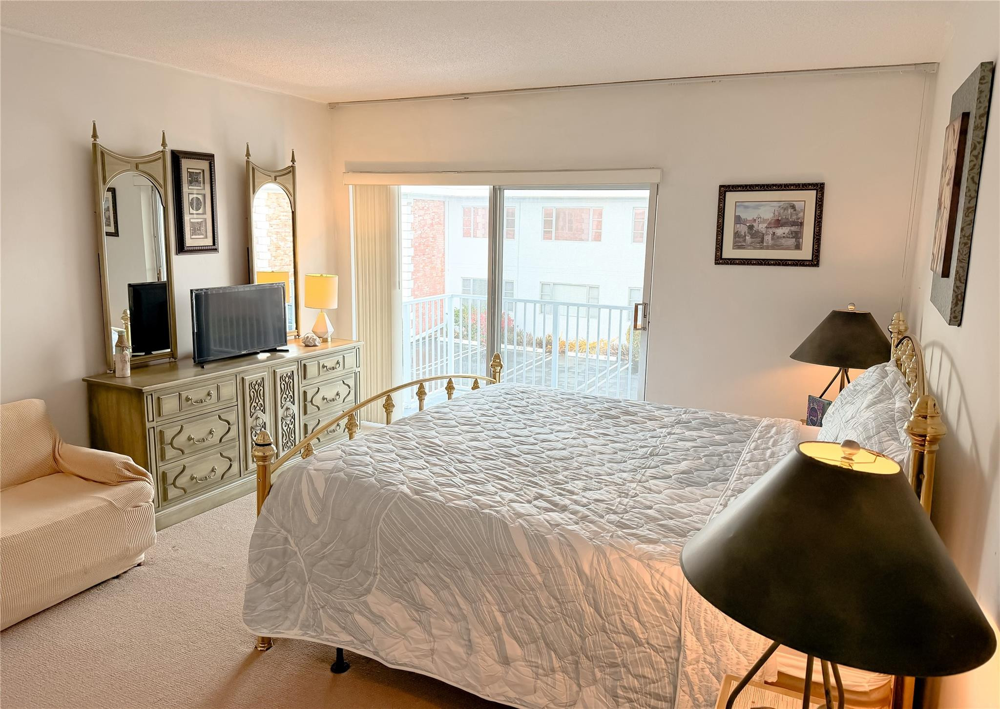 412 S CYPRESS Road 225
