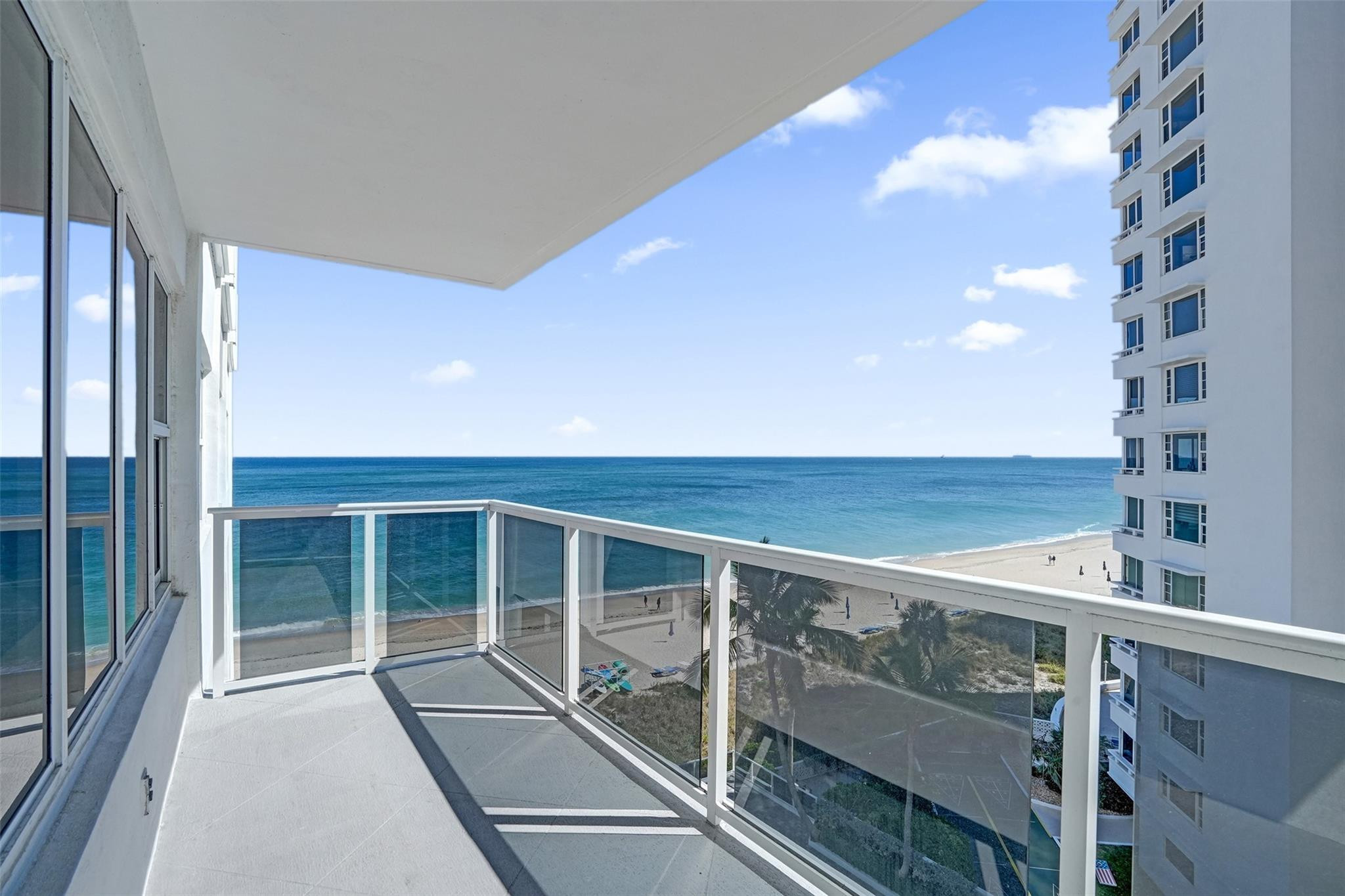 3700 Galt Ocean Drive 607