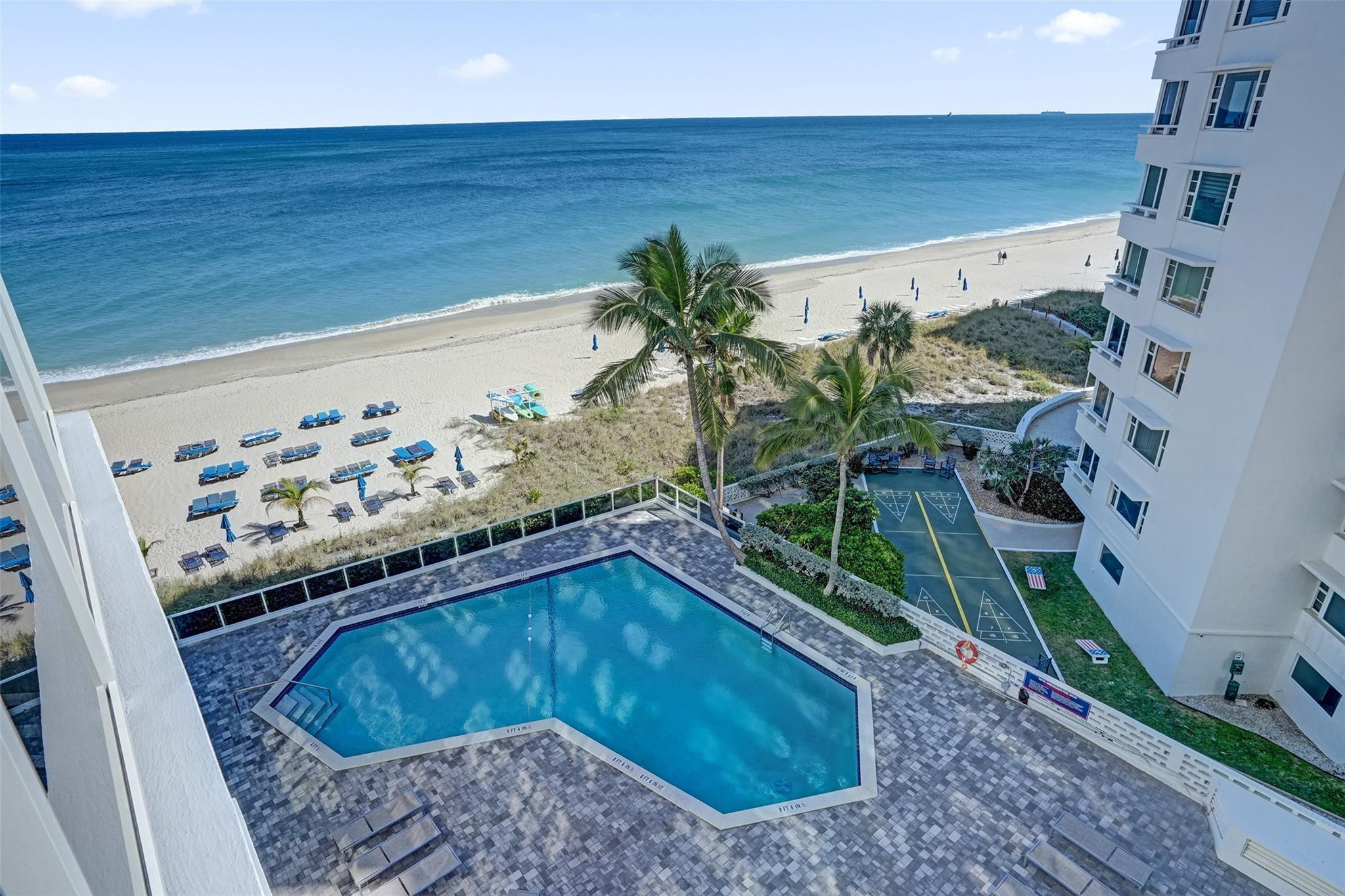 3700 Galt Ocean Drive 607