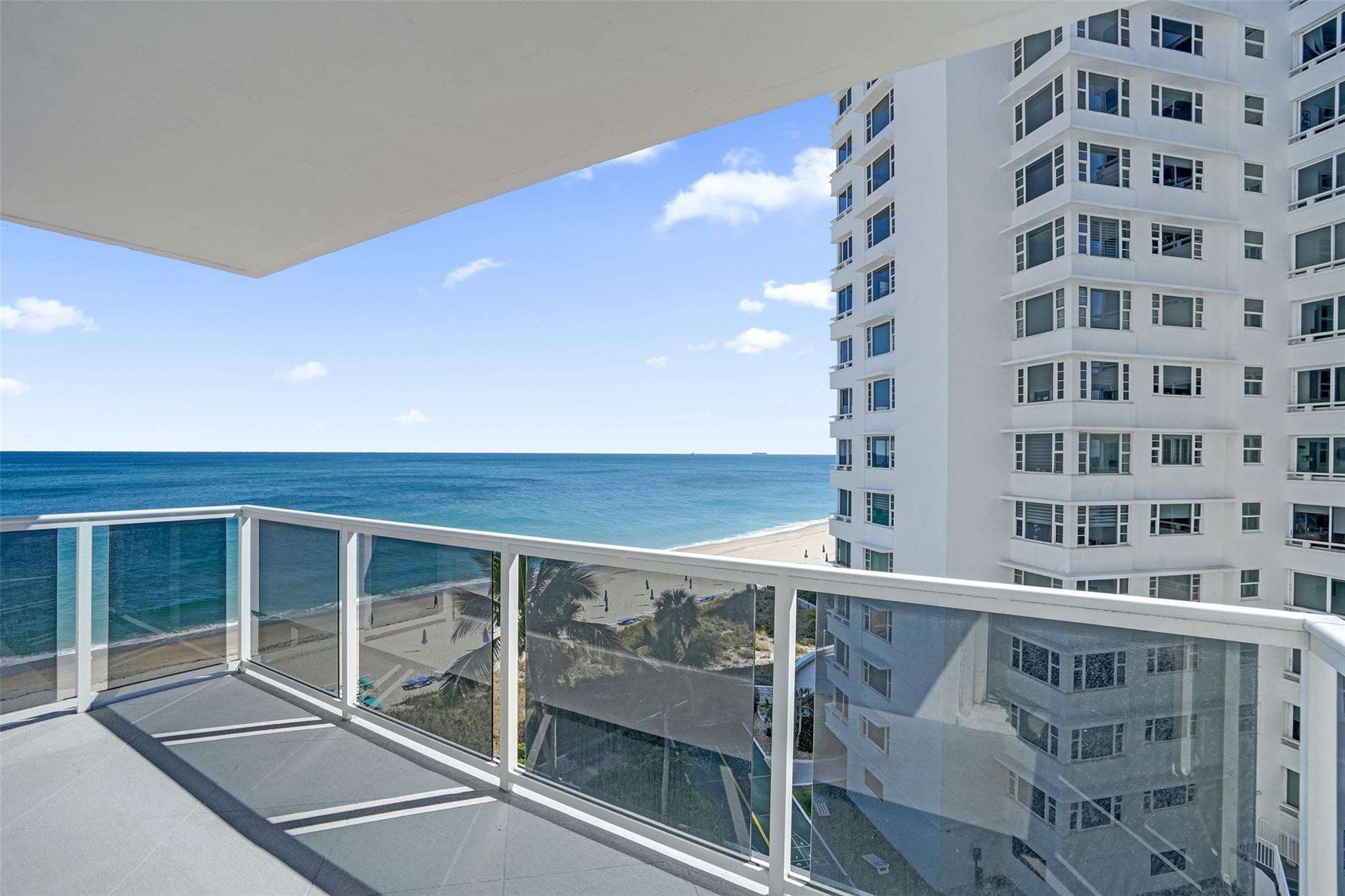 3700 Galt Ocean Drive 607