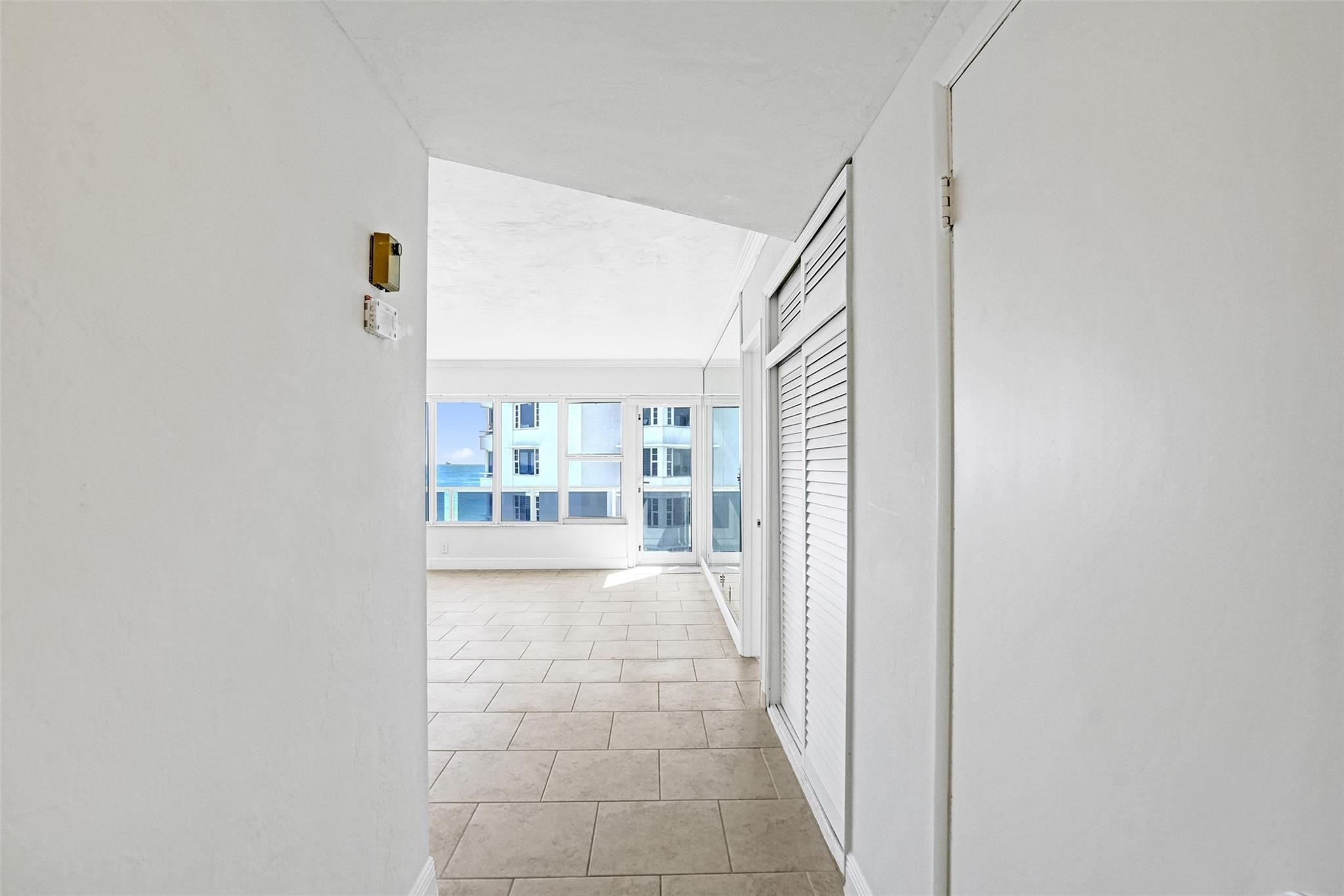 3700 Galt Ocean Drive 607