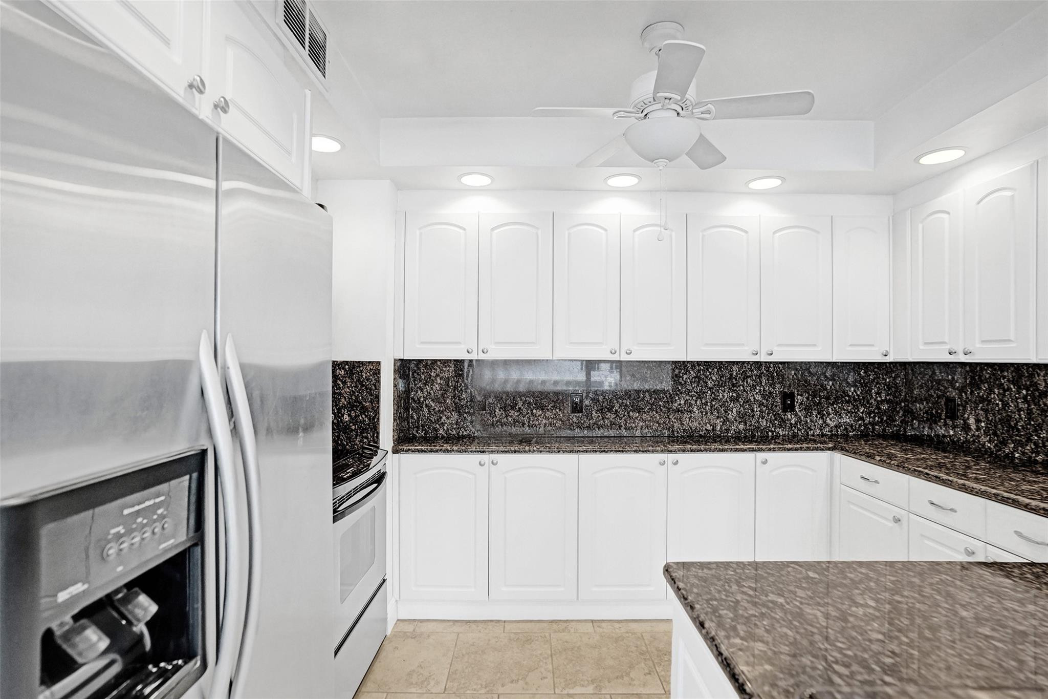 3700 Galt Ocean Drive 607