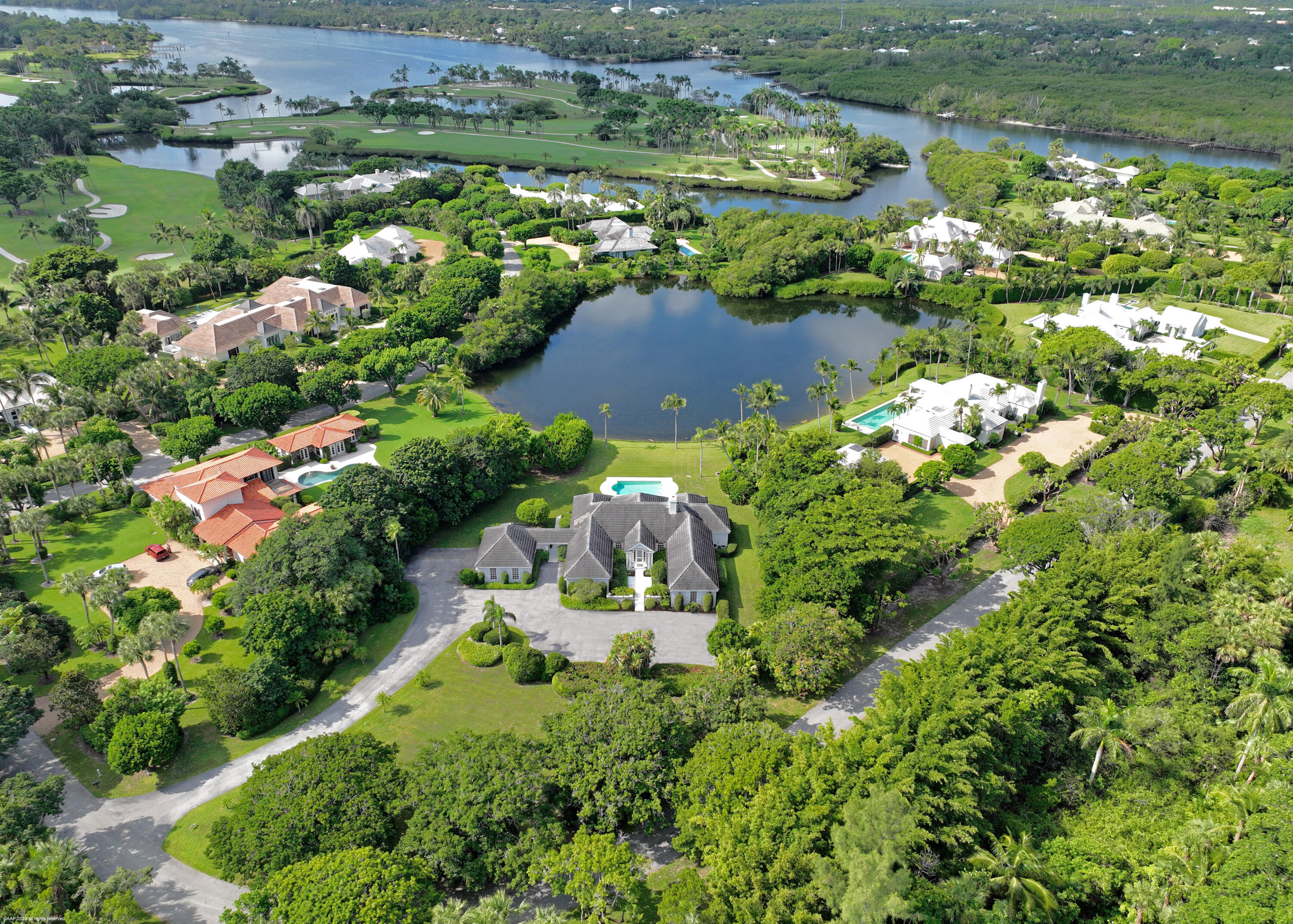 4 Bassett Creek Trail N