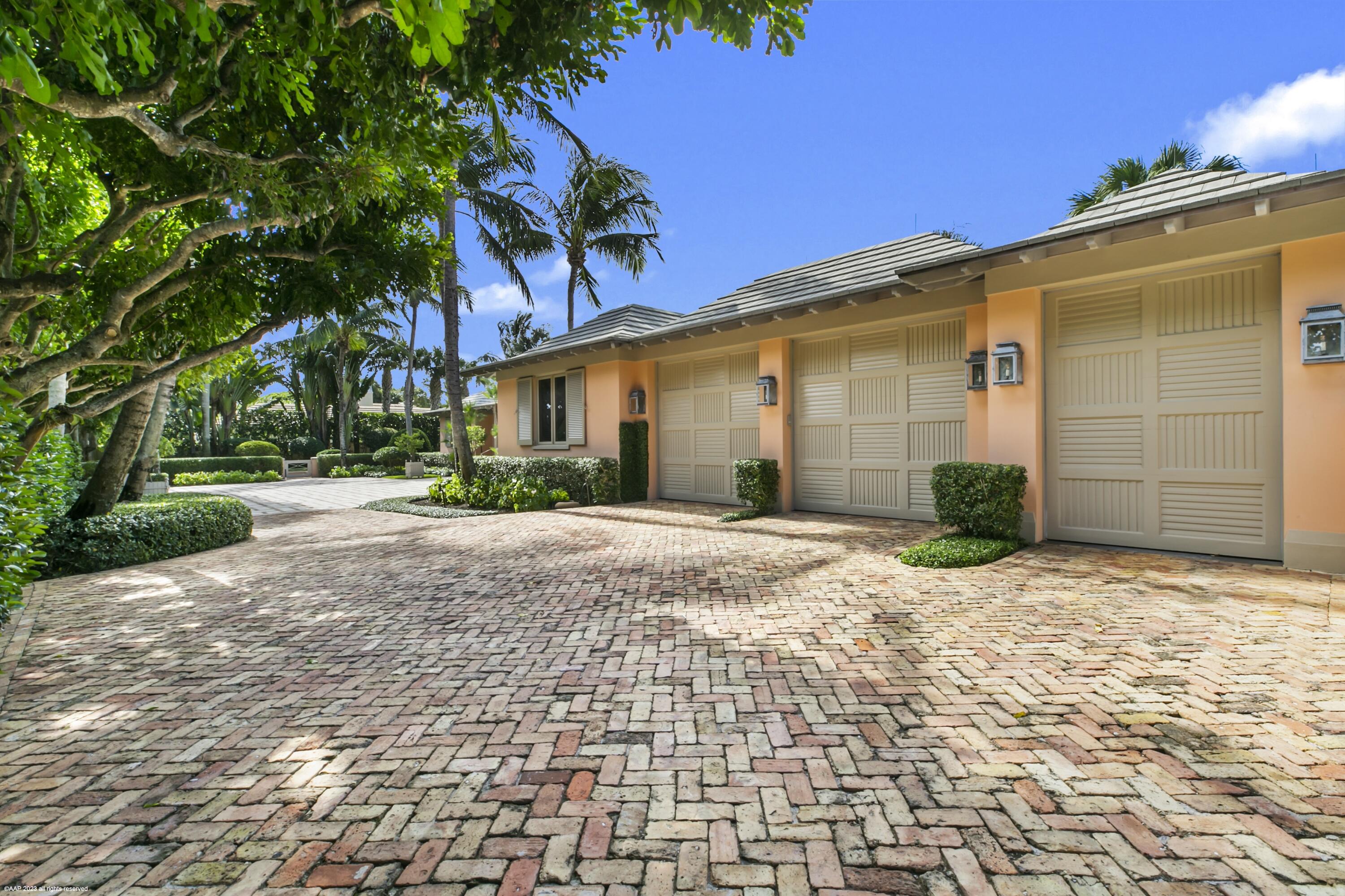 100 Palmetto Trail