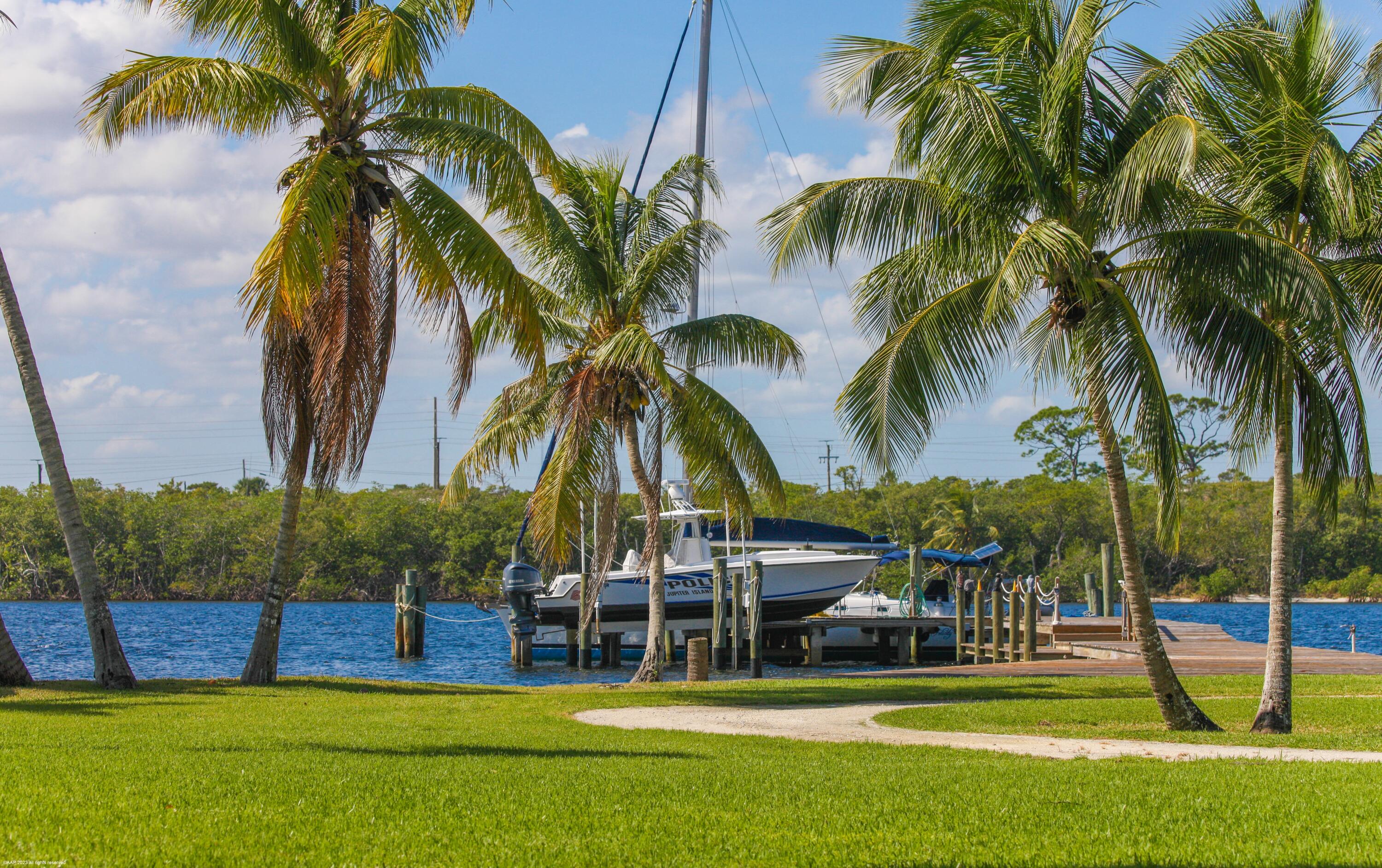 216 S Beach Road