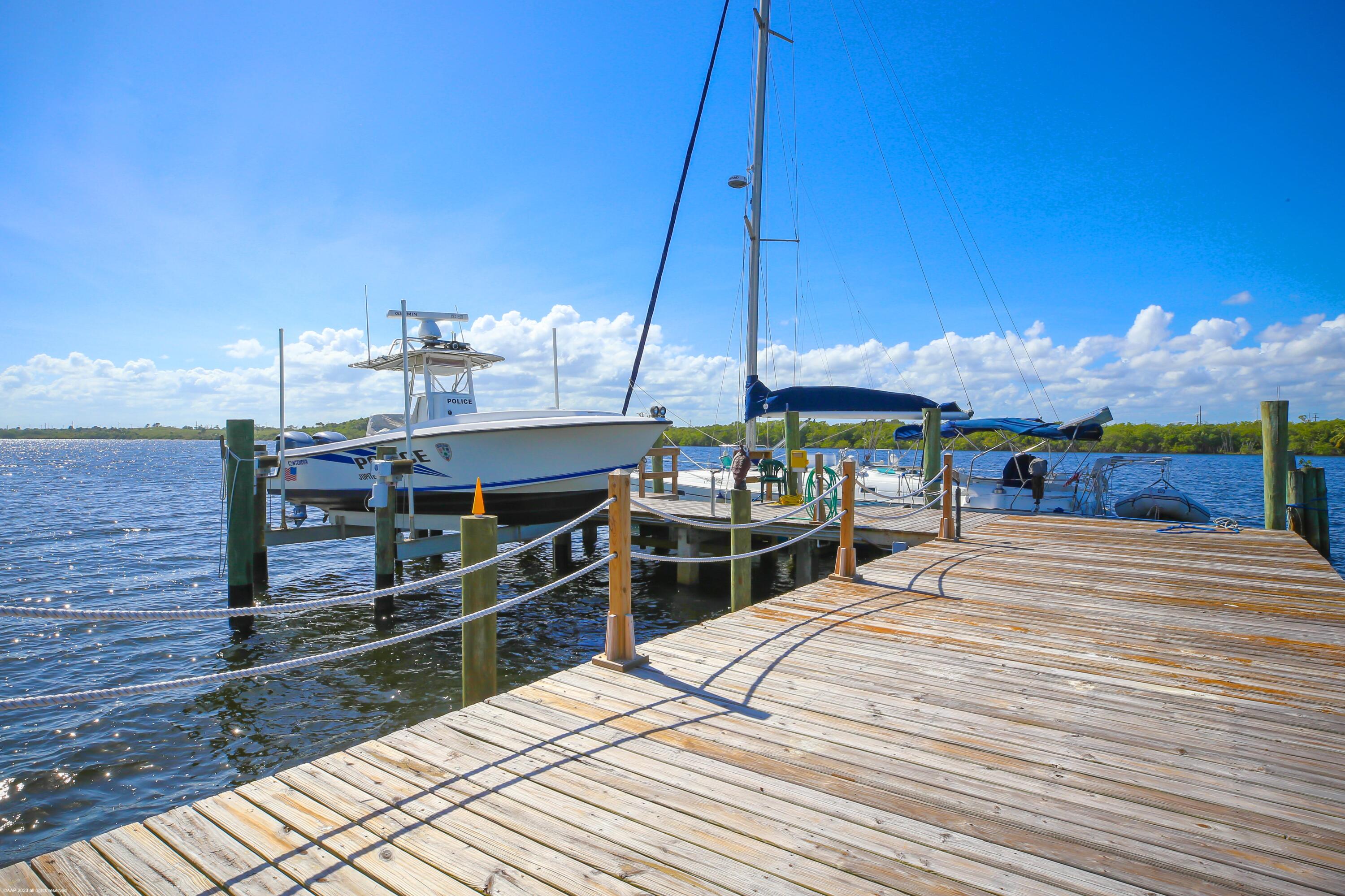 216 S Beach Road
