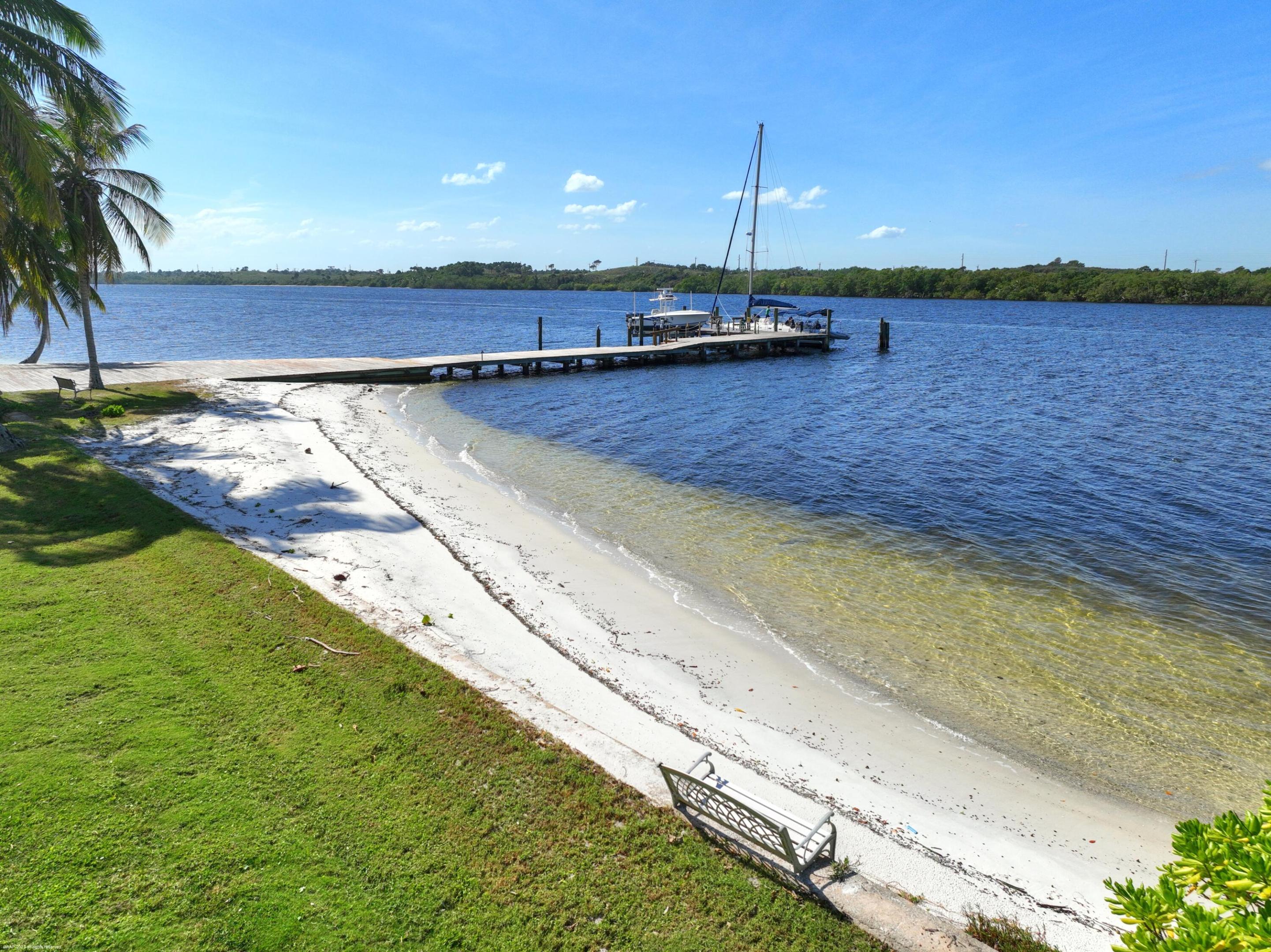 216 S Beach Road