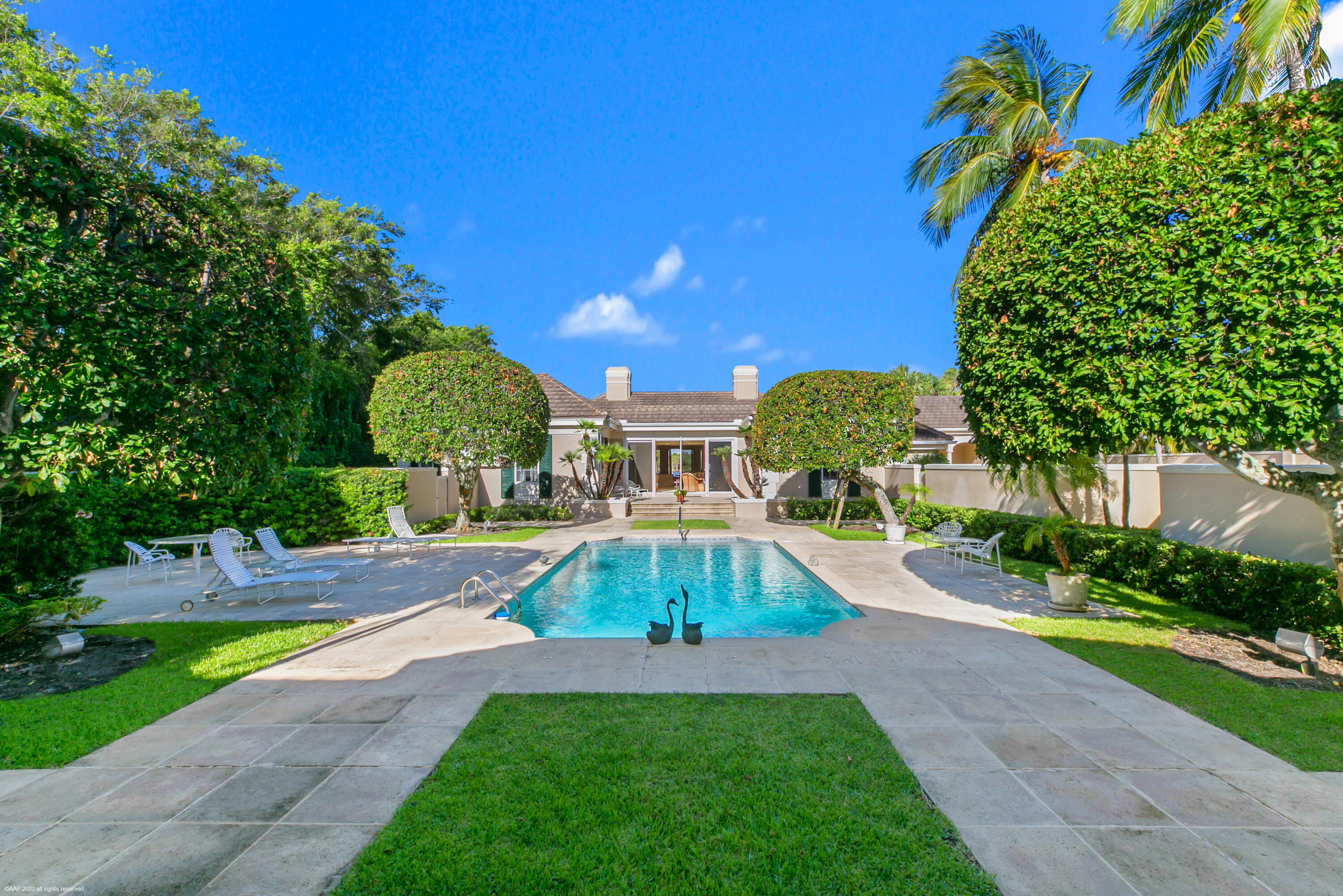 196 Gomez Road