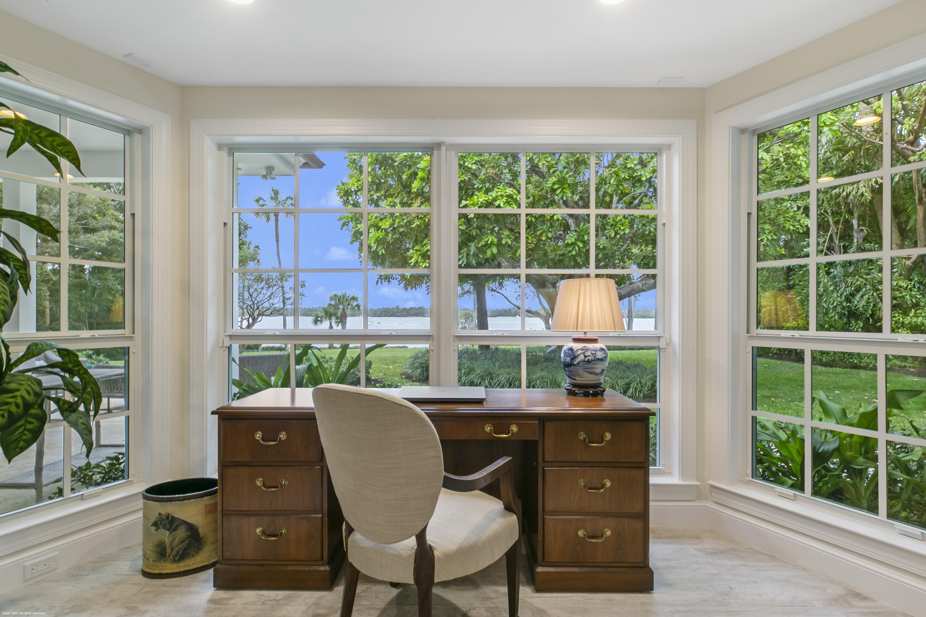 286 S Beach Road