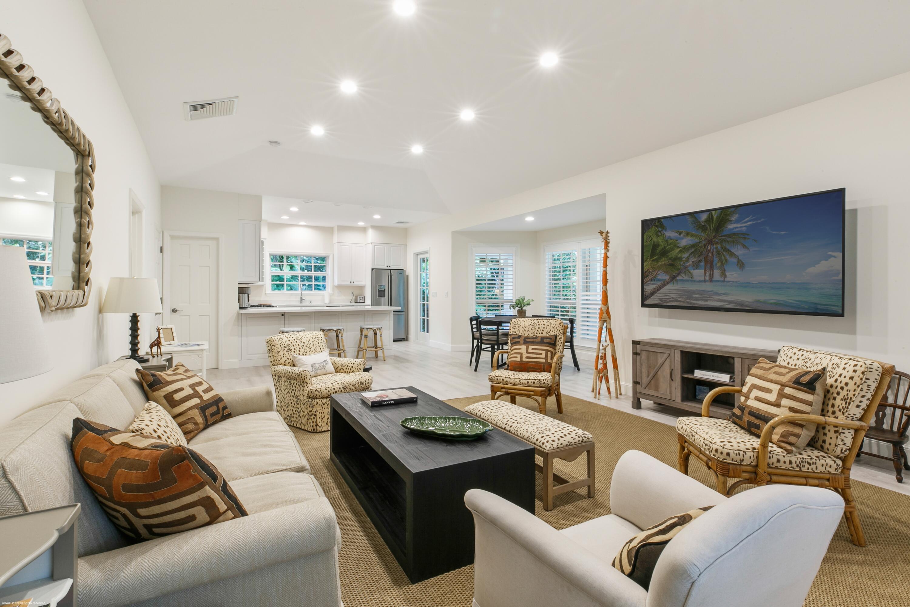 286 S Beach Road