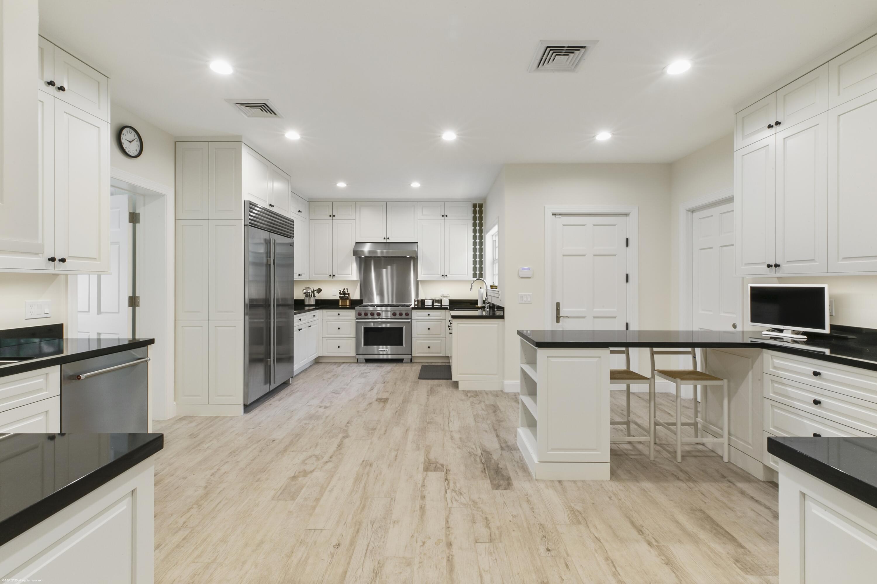 286 S Beach Road