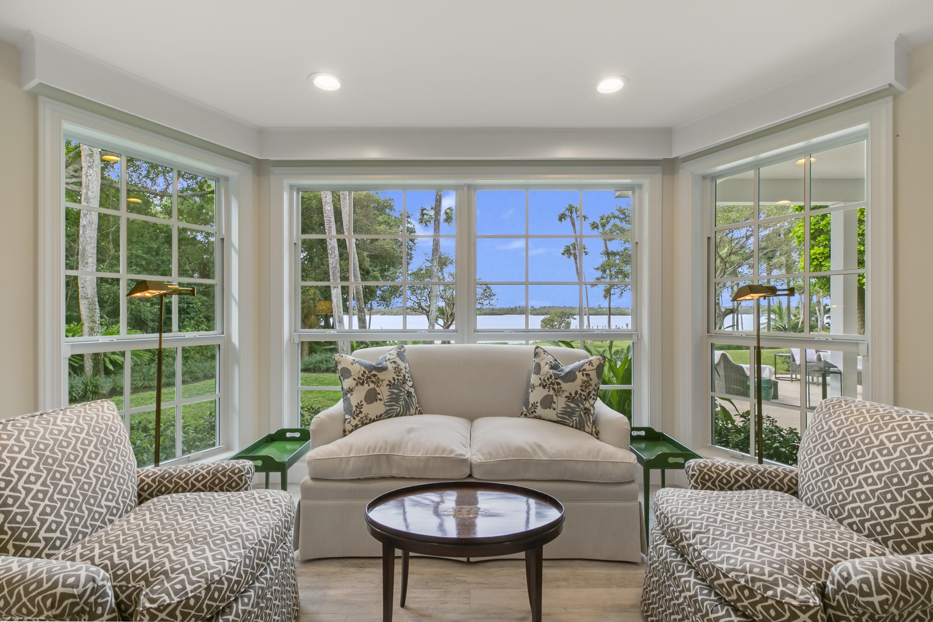 286 S Beach Road