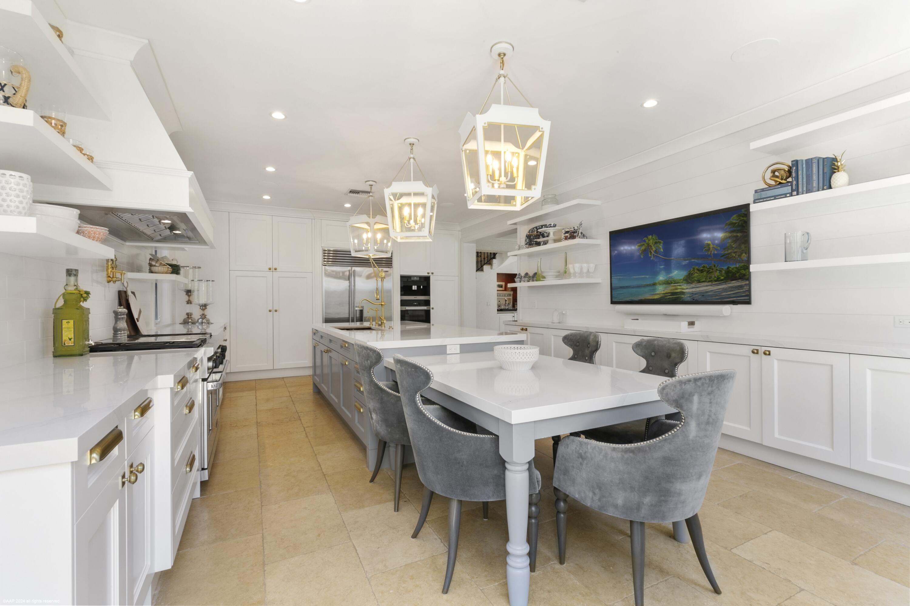 2 Brightview Avenue