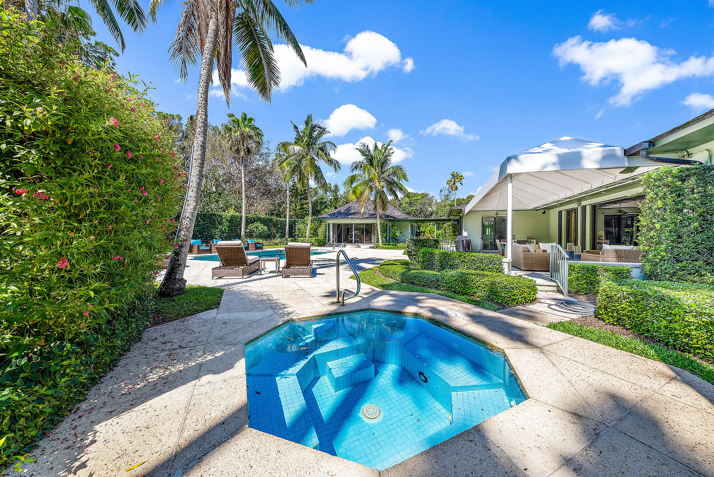 330 S Beach Road