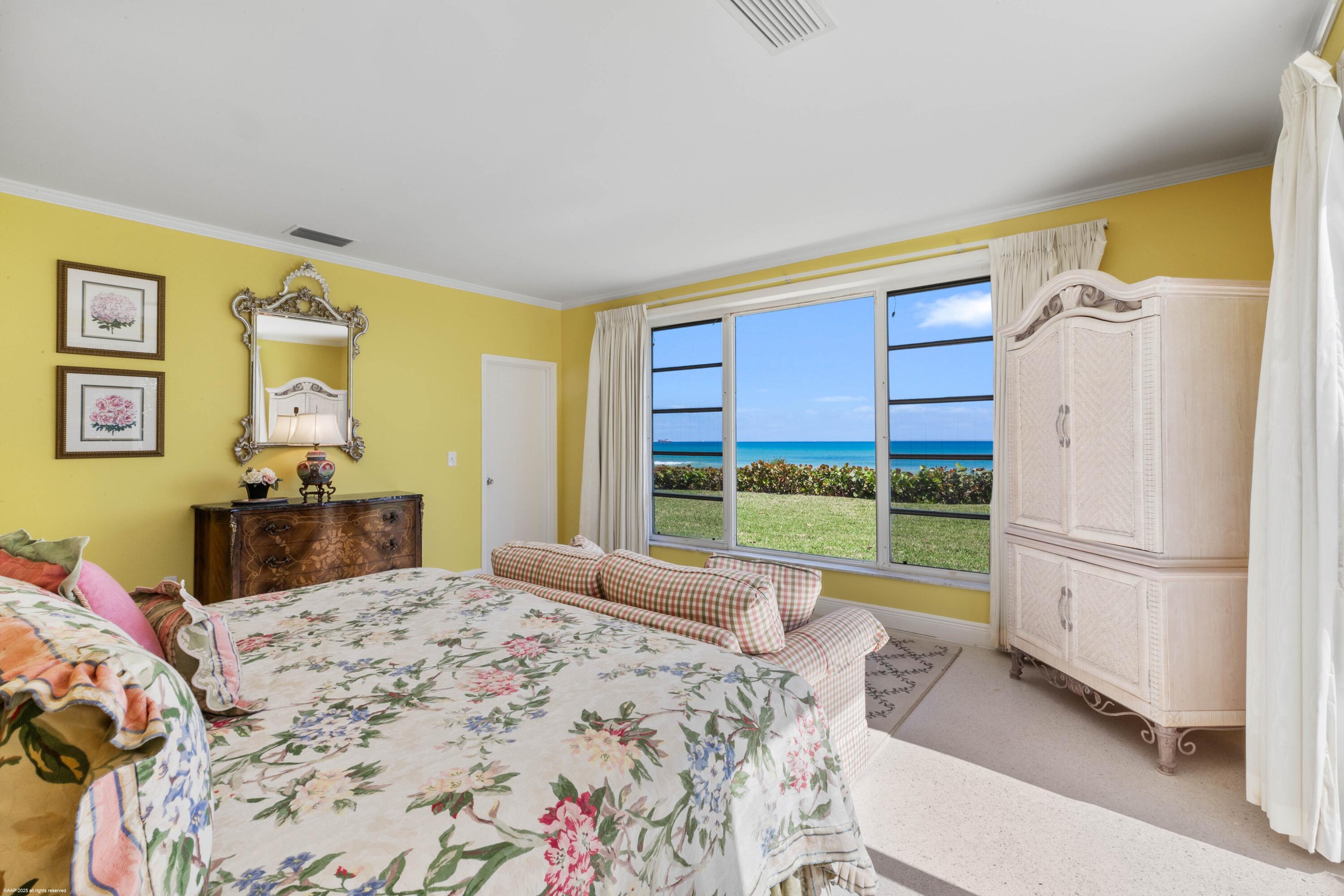 15 S Beach Road