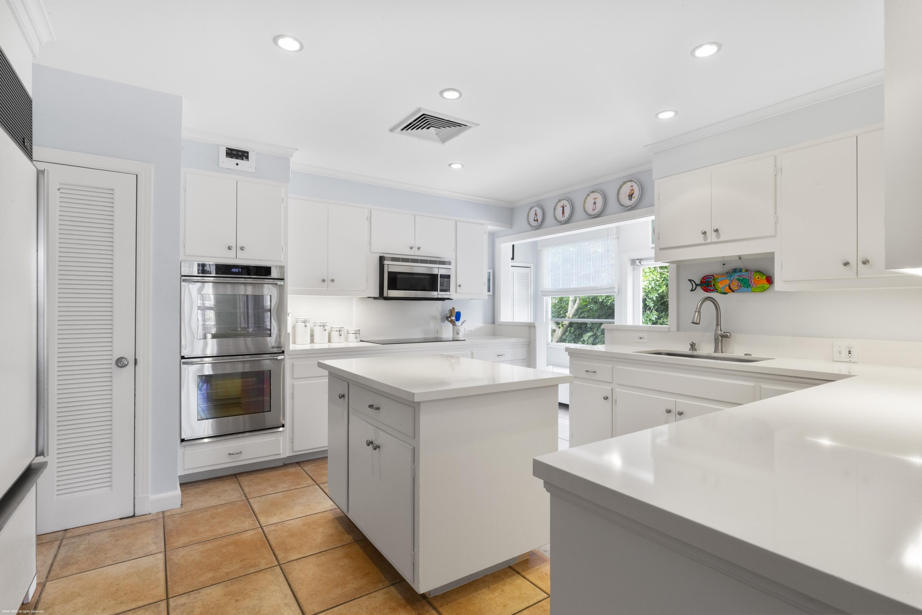 128 S Beach Road