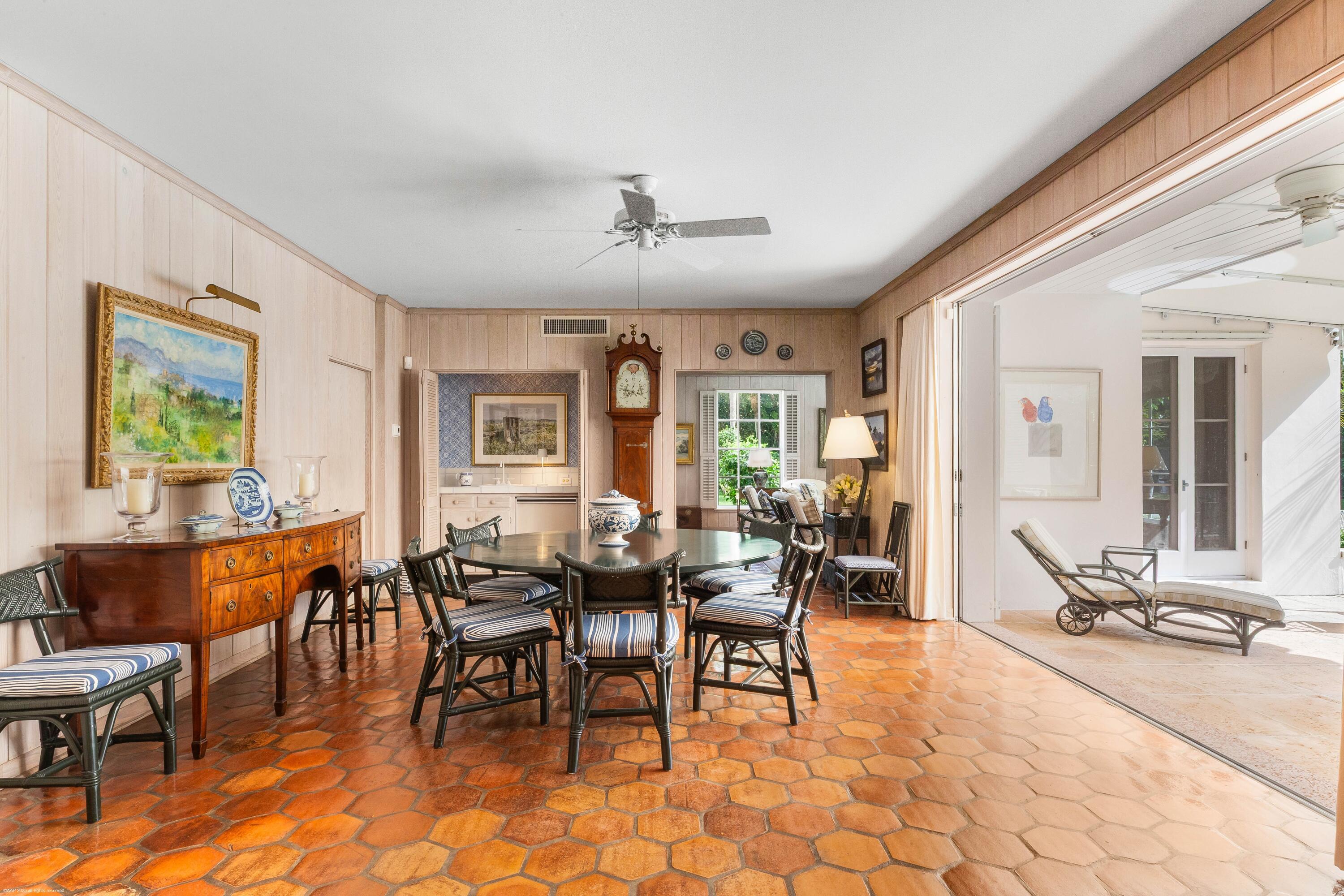 128 S Beach Road