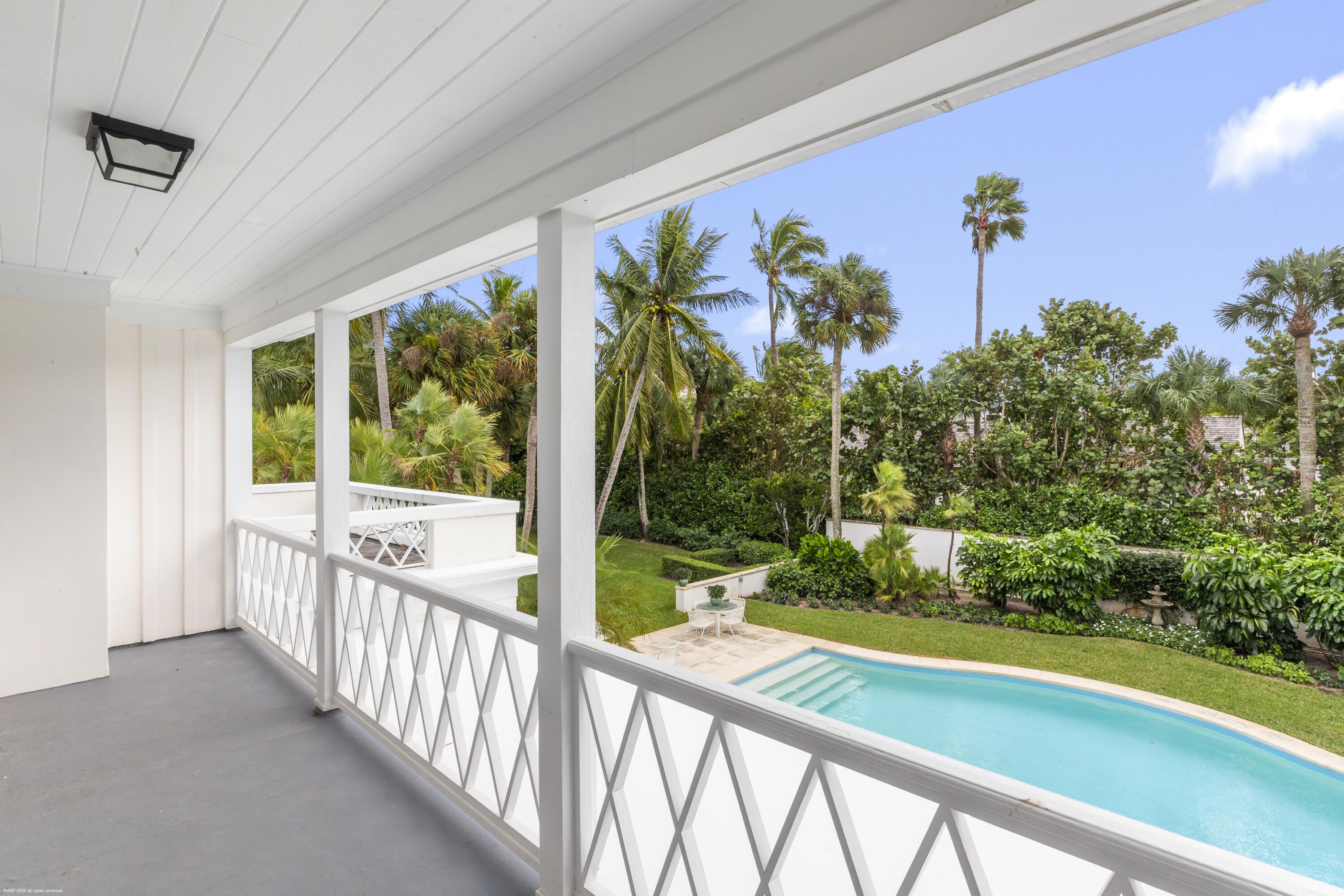 128 S Beach Road