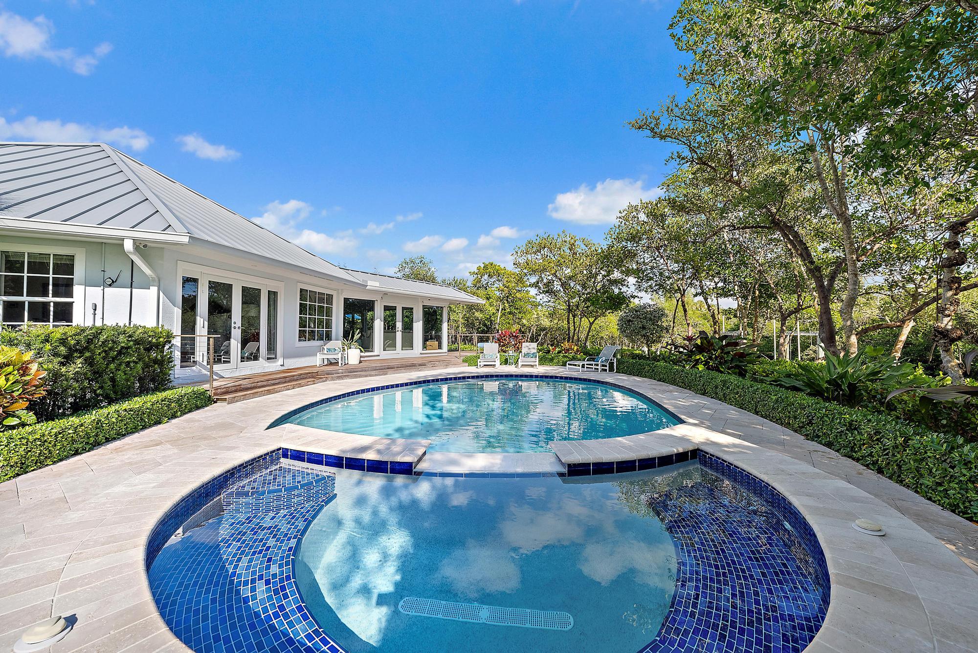 105 Harbor Way