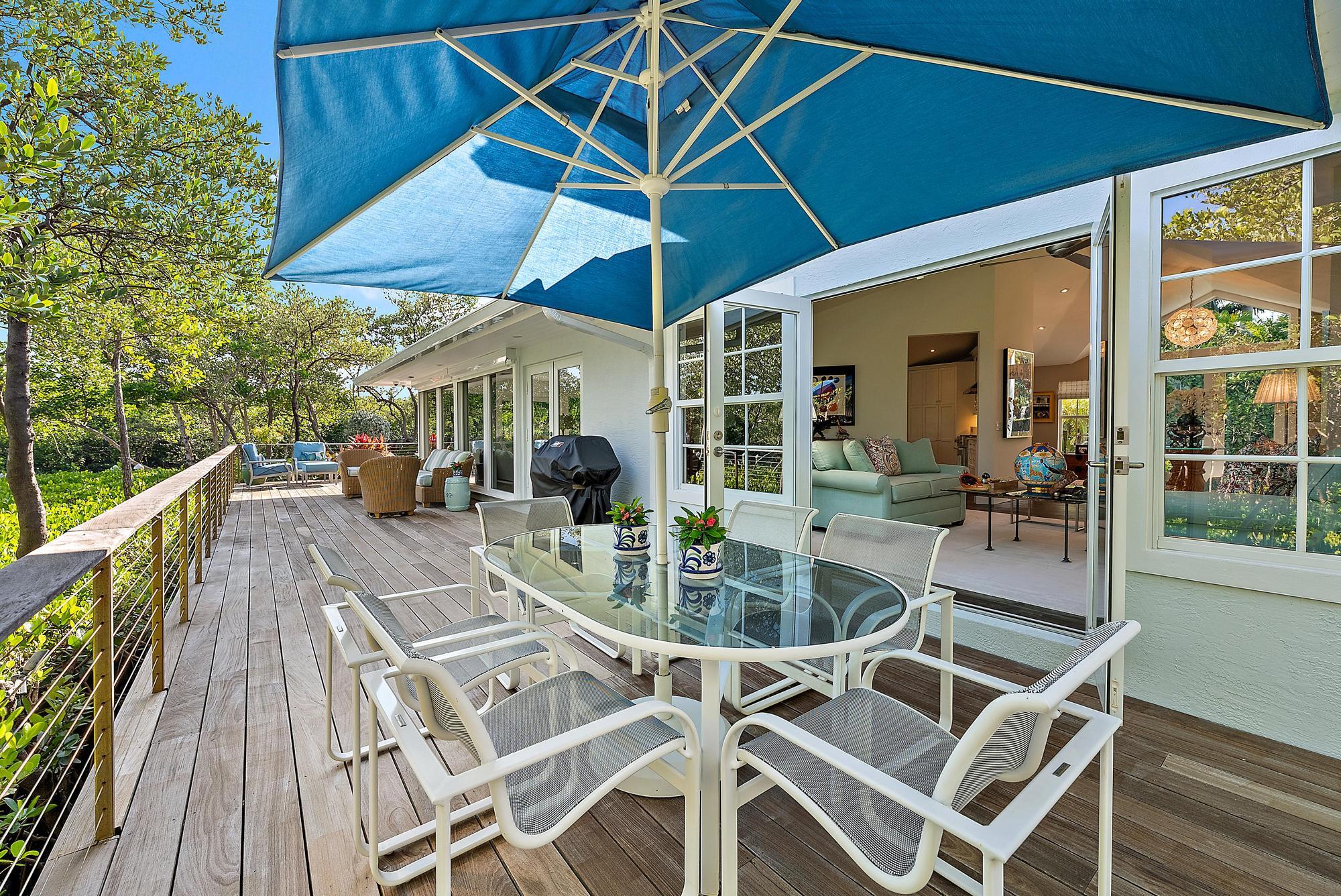 105 Harbor Way
