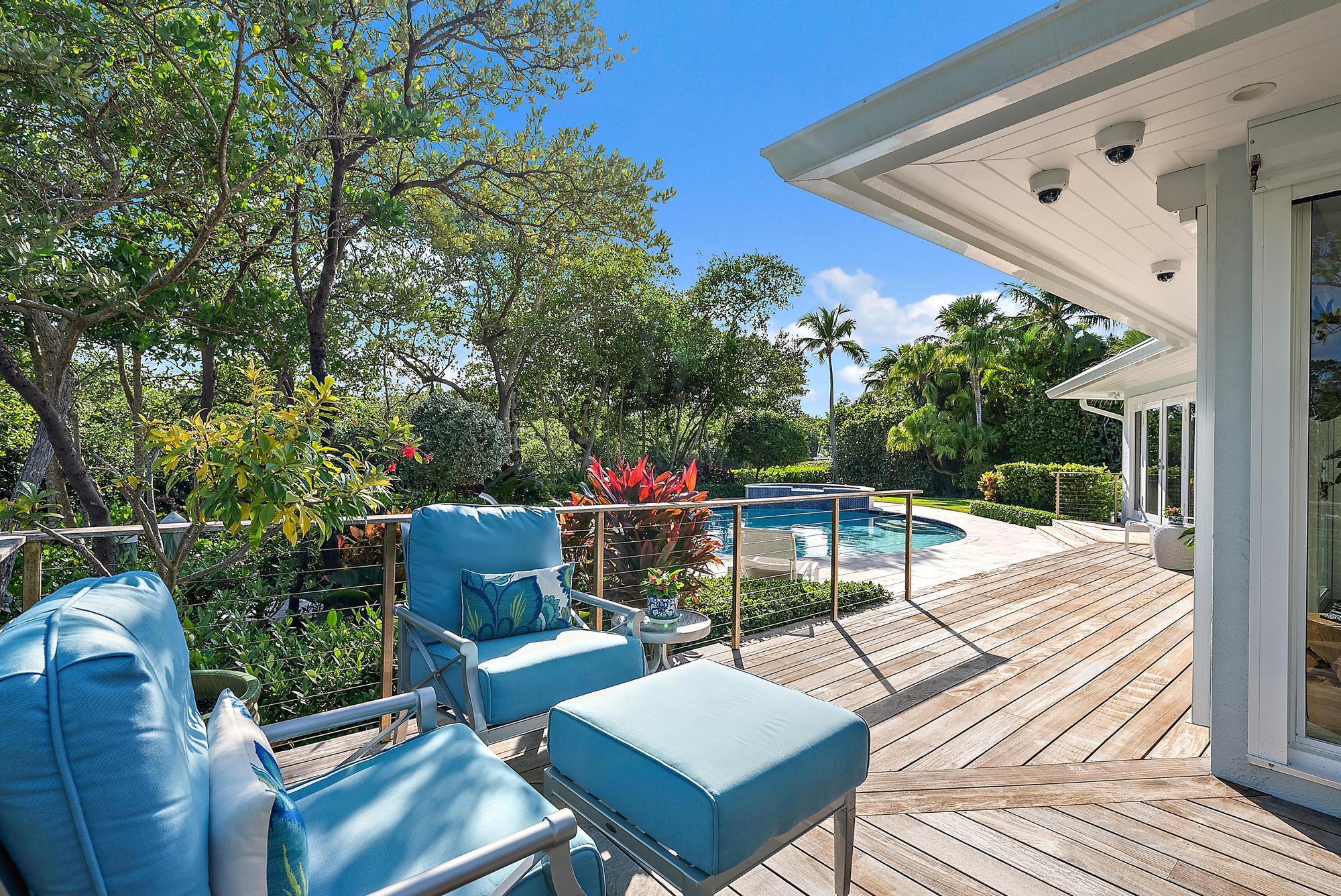 105 Harbor Way