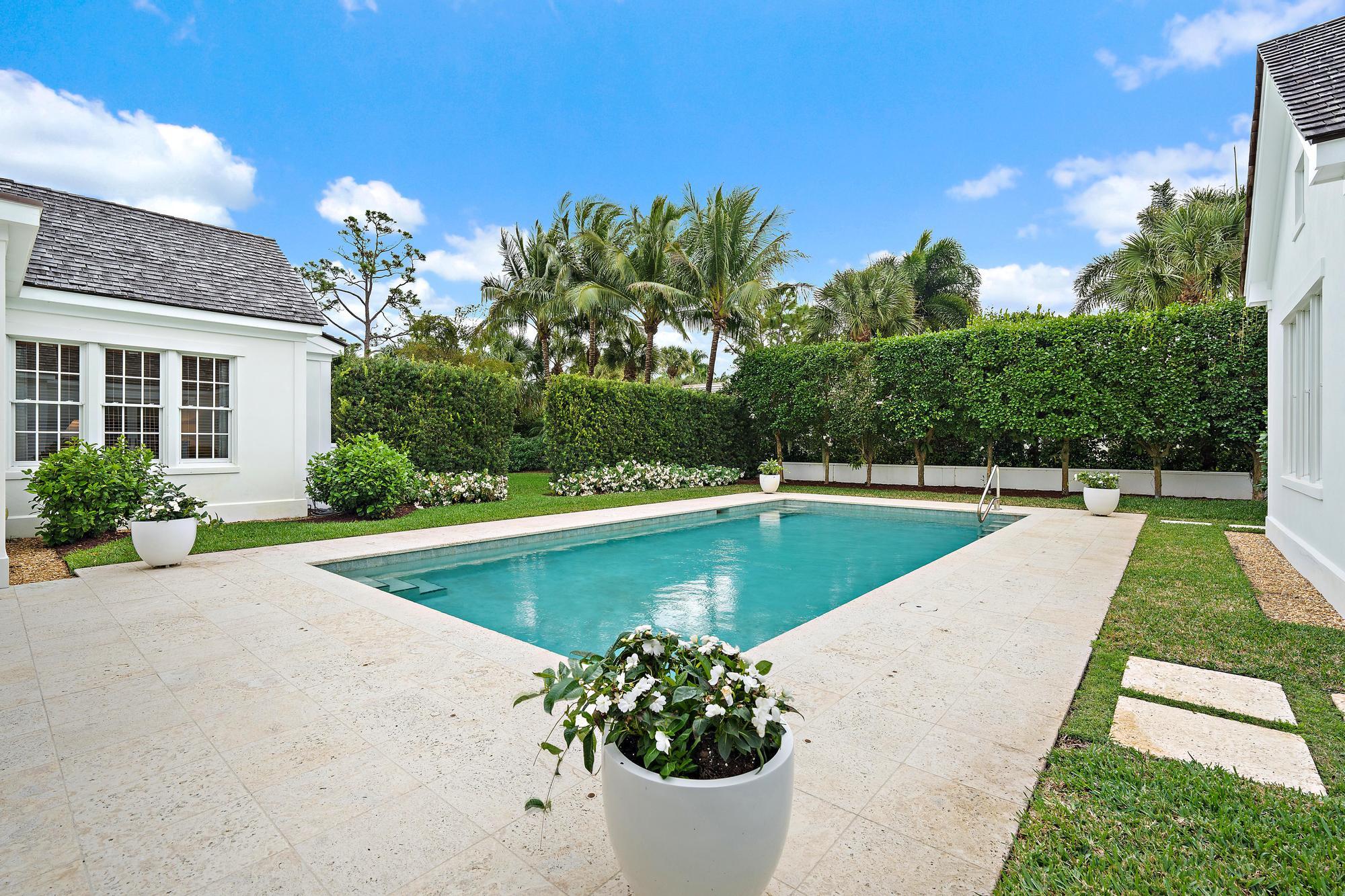 11726 SE Laurel Lane