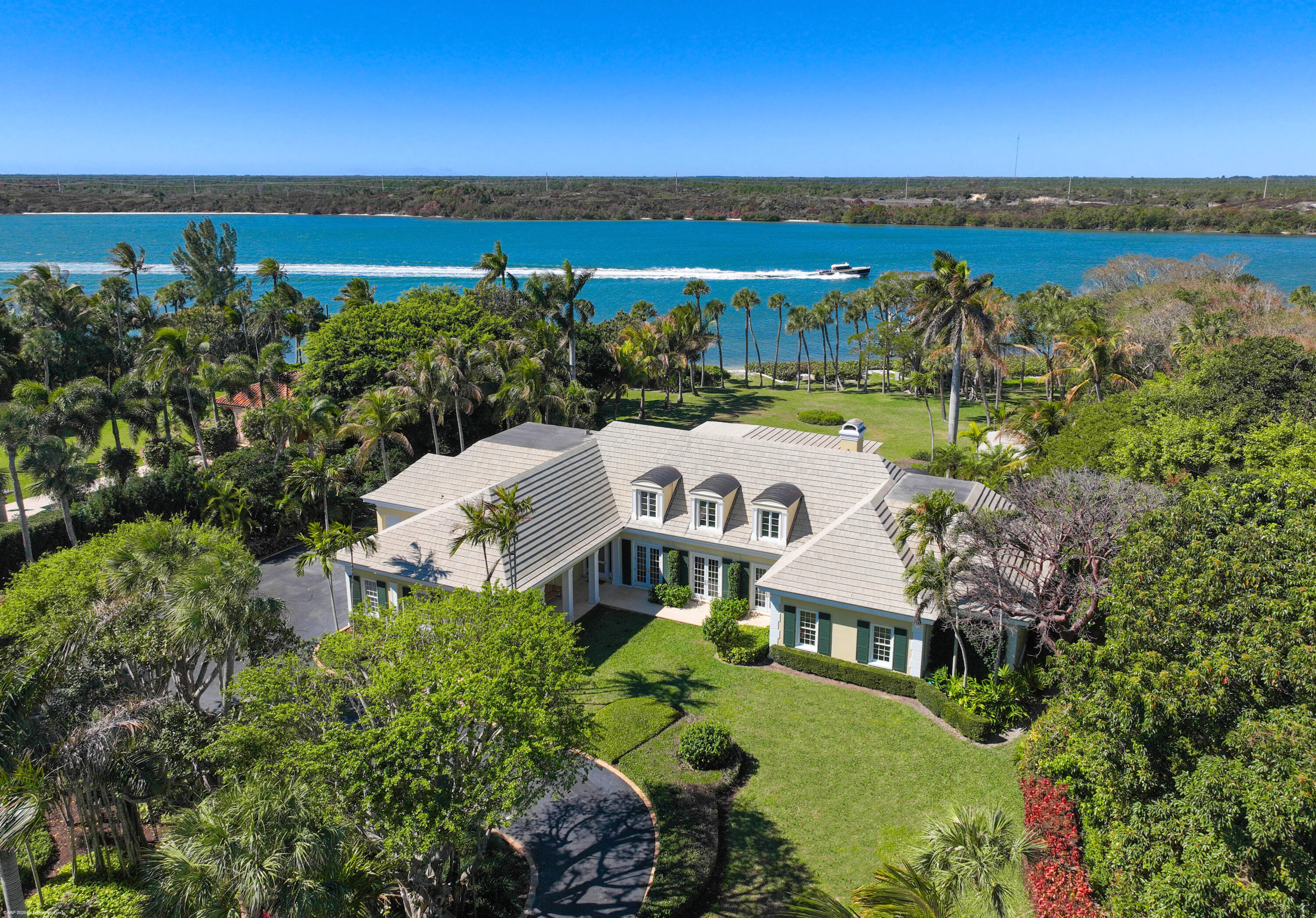228 S Beach Road