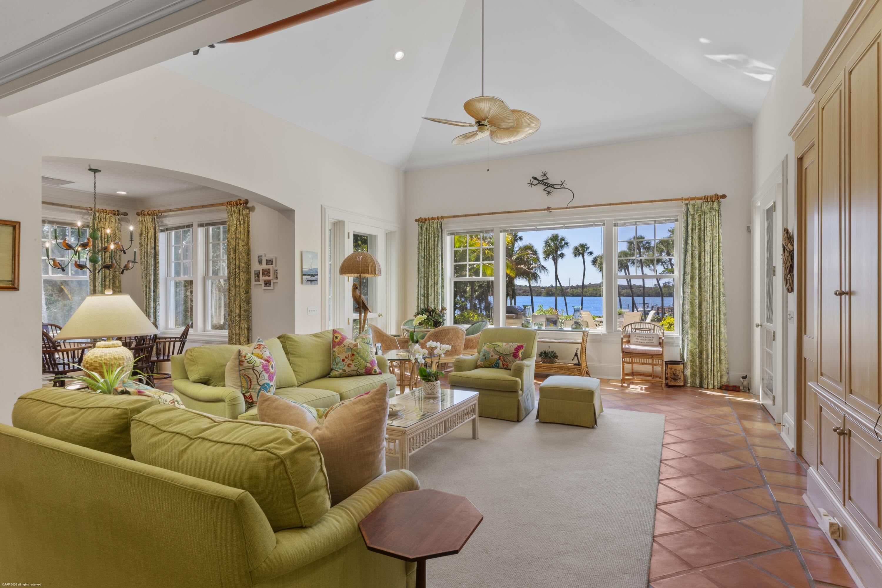 228 S Beach Road