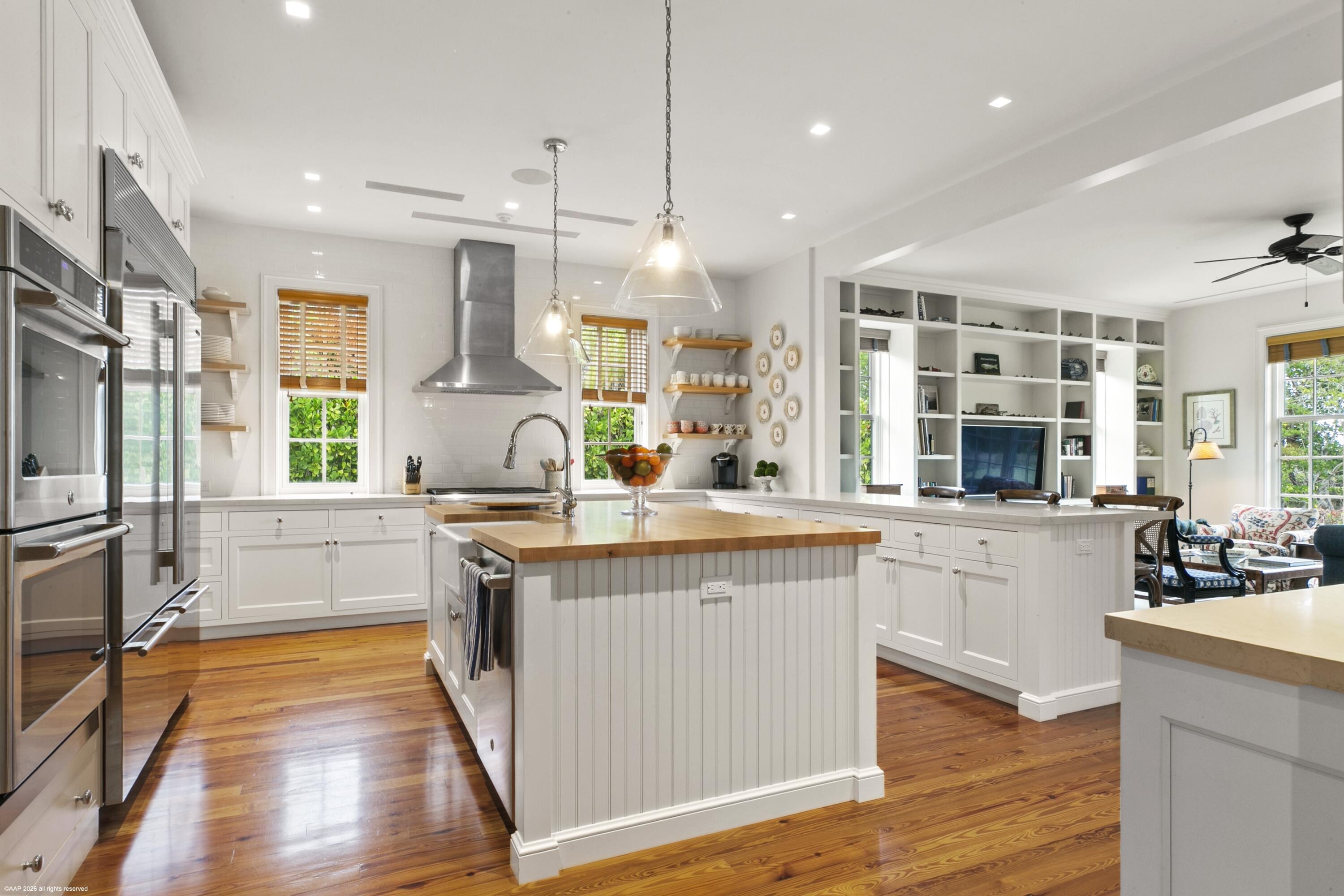 12025 SE Laurel Lane