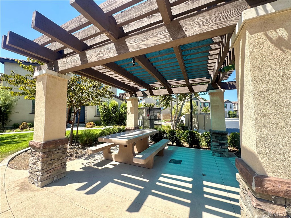 920 SPADRA Avenue
