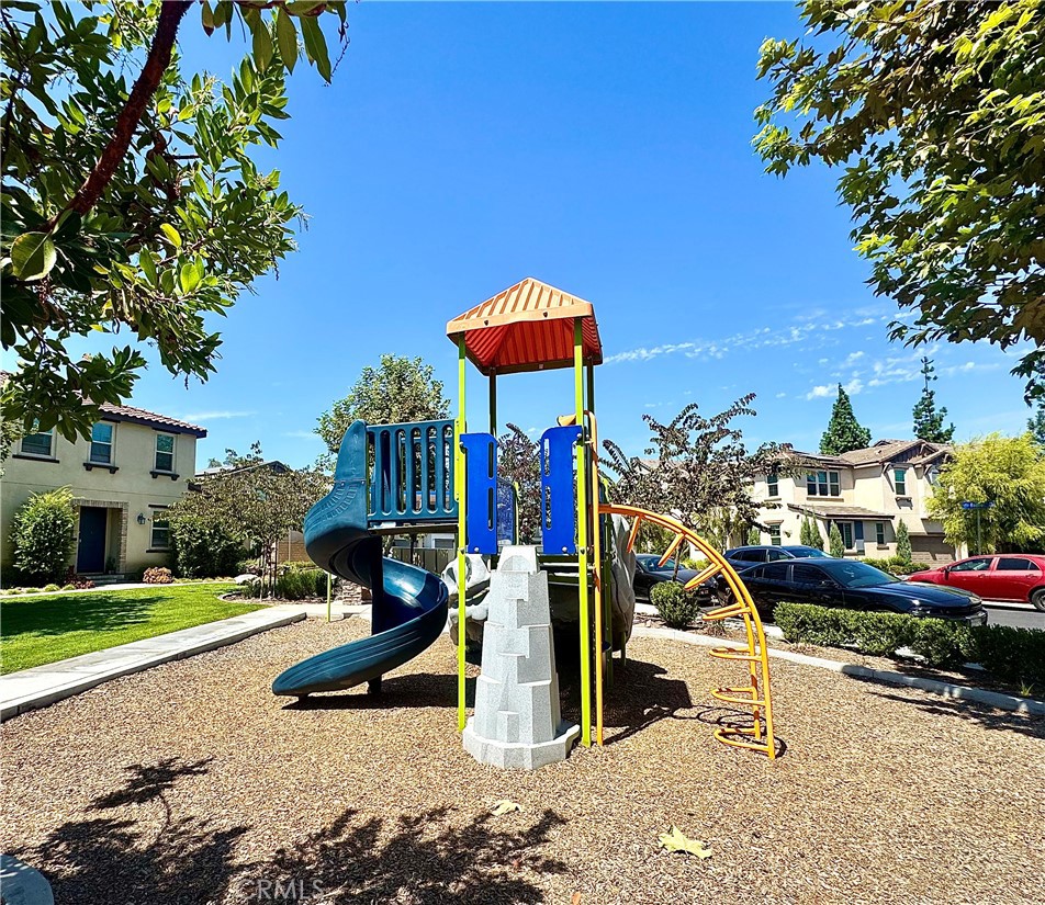 920 SPADRA Avenue