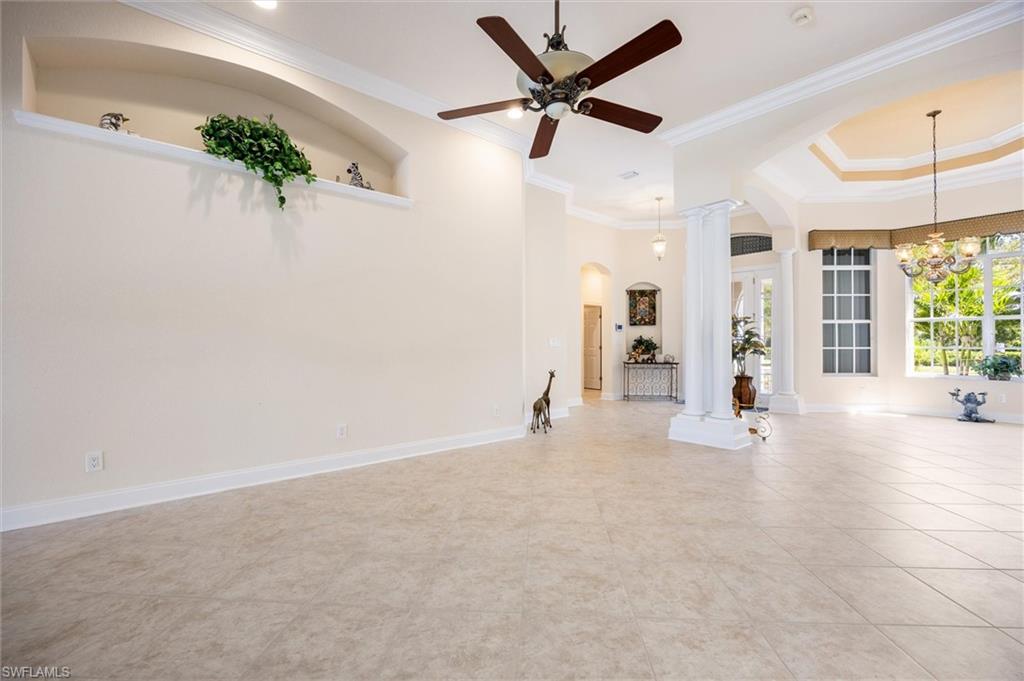 11015 Sea Tropic LN
