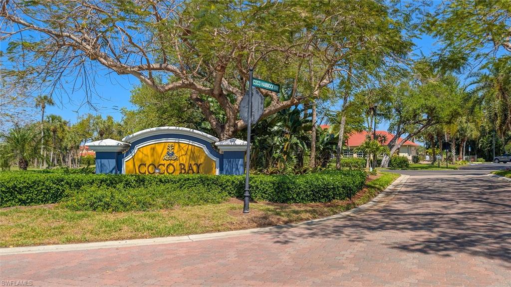 11015 Sea Tropic LN