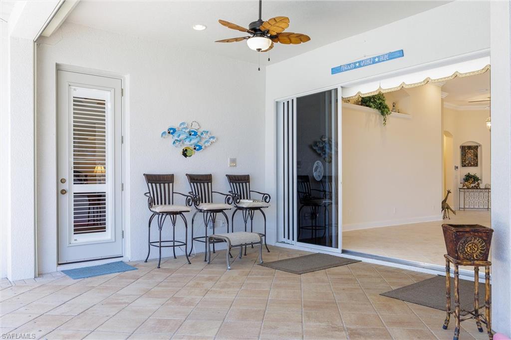 11015 Sea Tropic LN