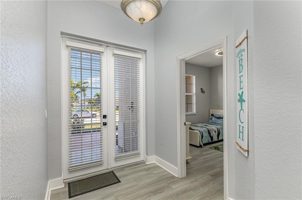 532 W Archer PKWY