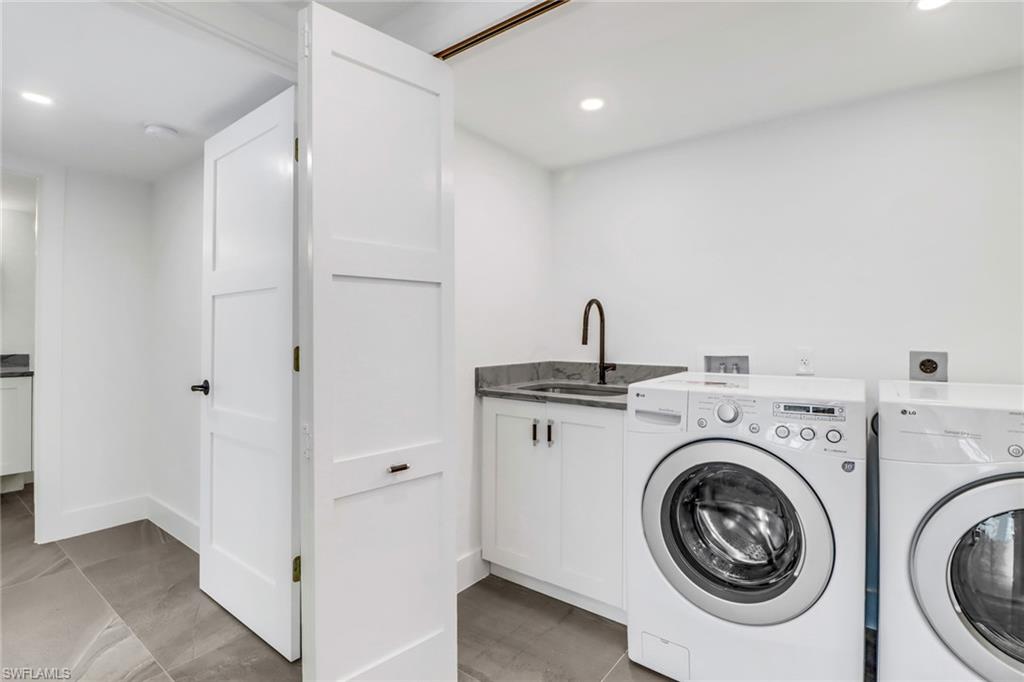4451 Gulf Shore BLVD N # 203