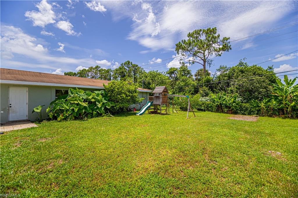 339 Delaware RD