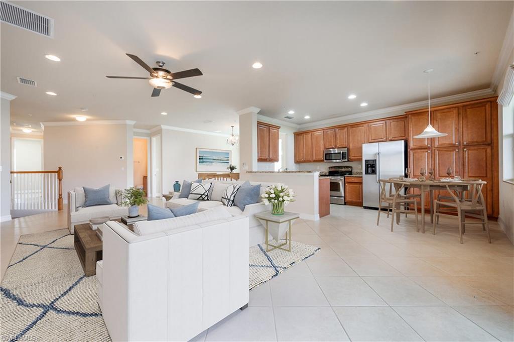 6545 Monterey PT # 201