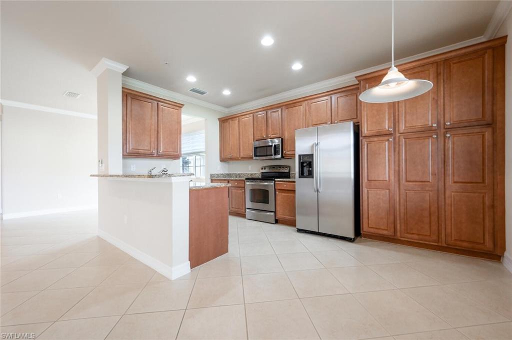 6545 Monterey PT # 201