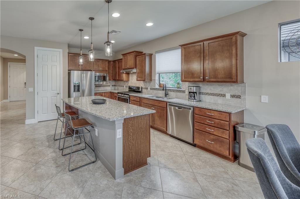 7491 Blackberry DR