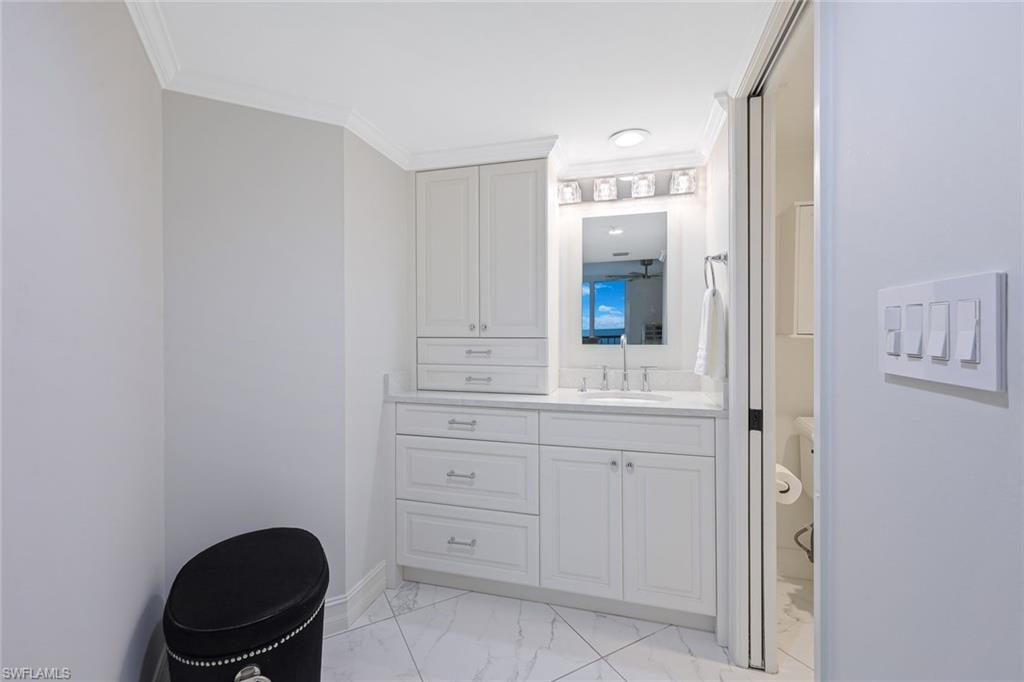 50 Seagate DR # 703