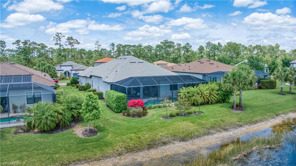 8942 Bahama Swallow WAY